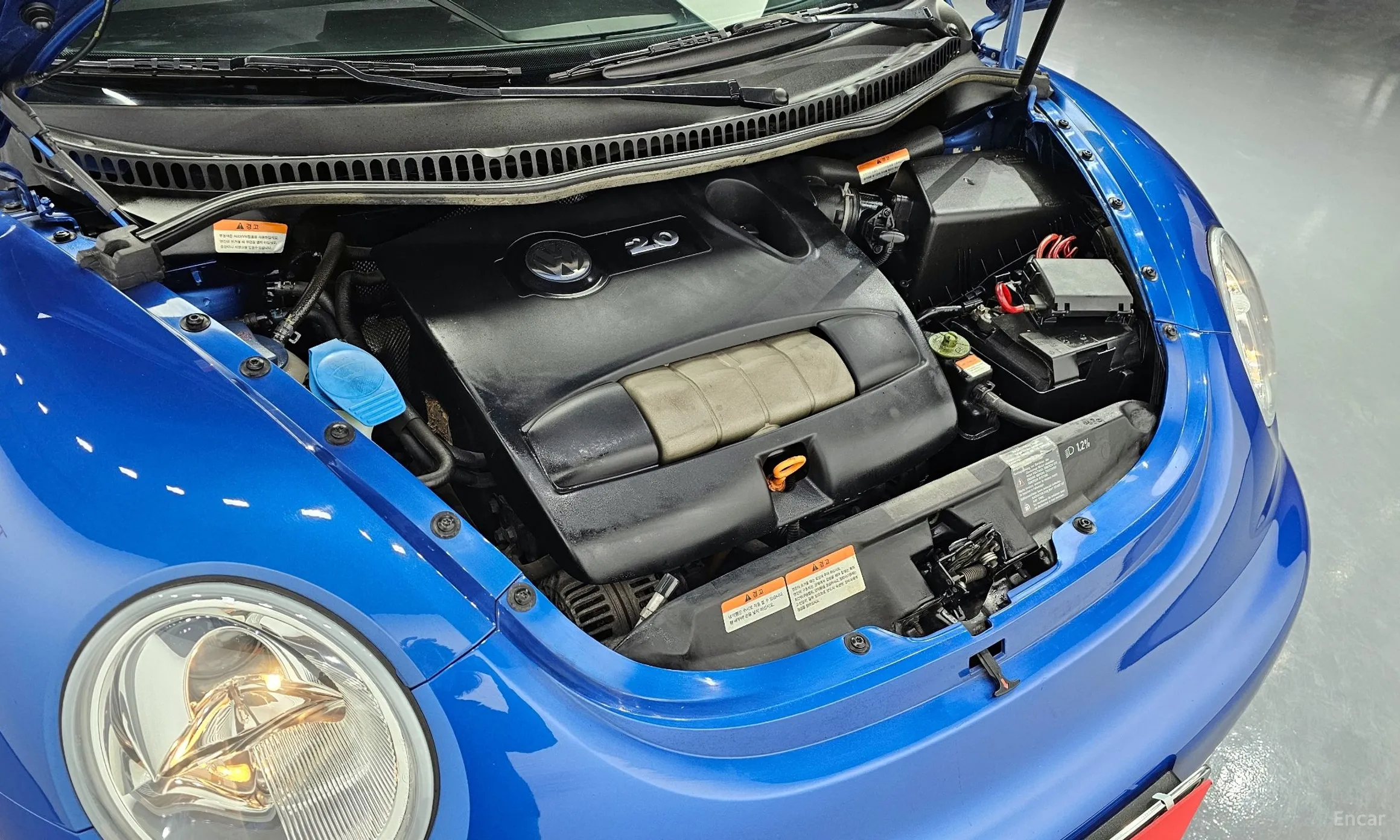 Volkswagen New Beetle превью 6