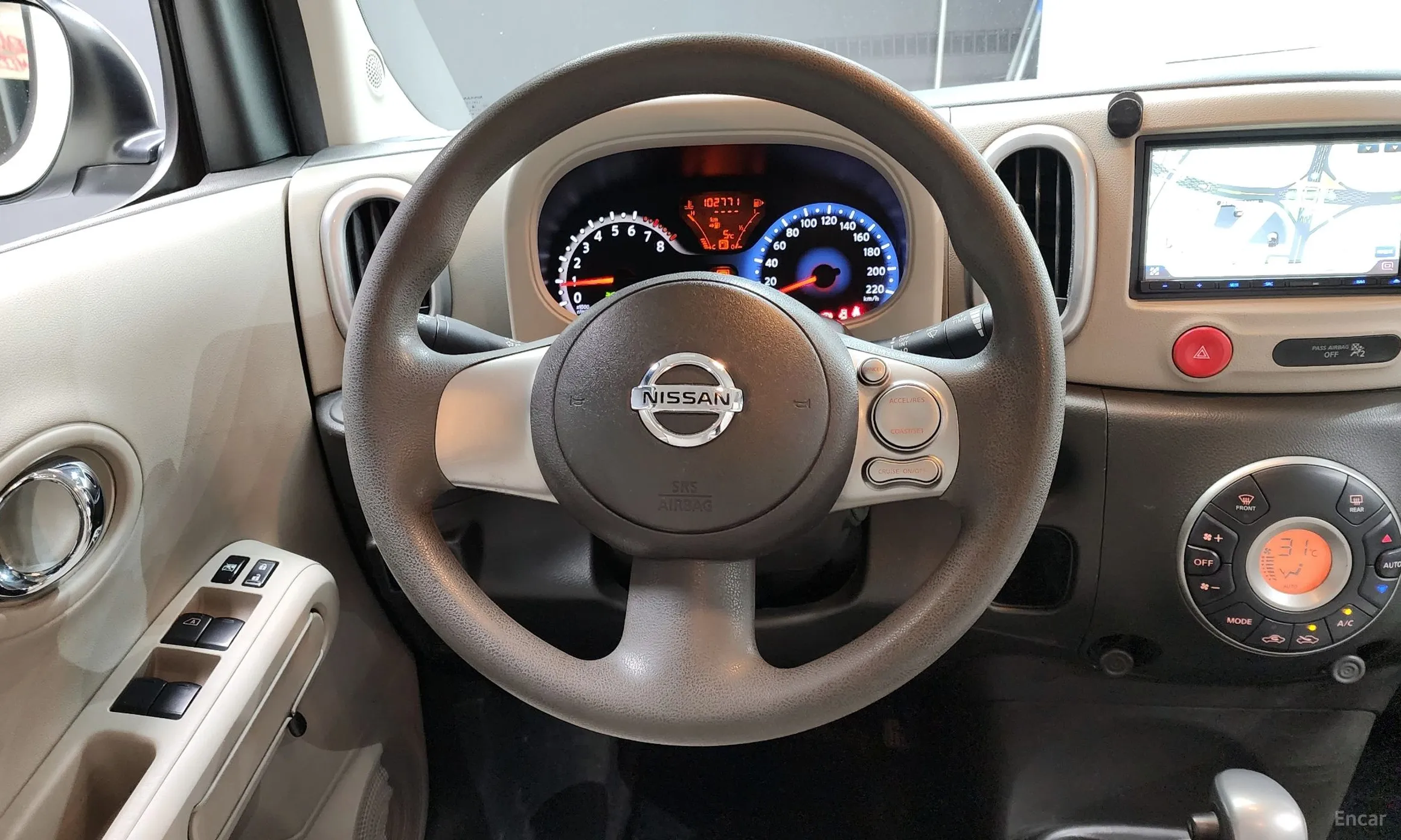 Nissan Cube превью 13
