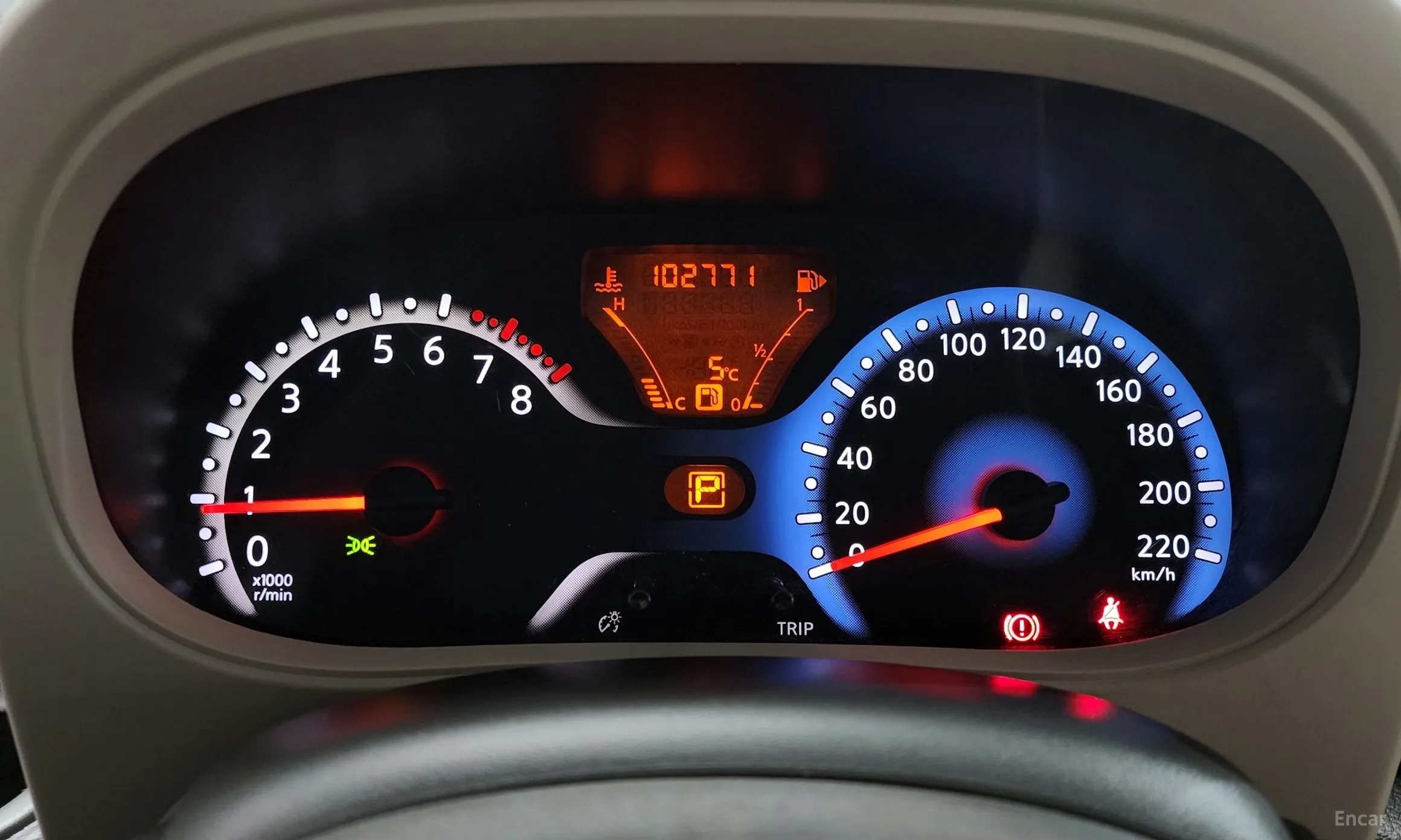 Nissan Cube превью 8
