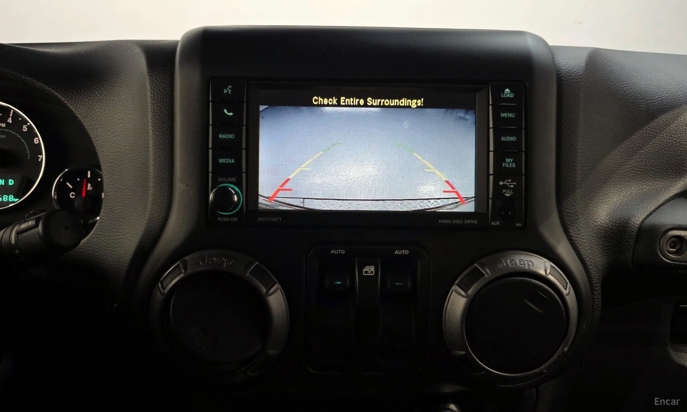 Jeep Wrangler (JK) превью 14