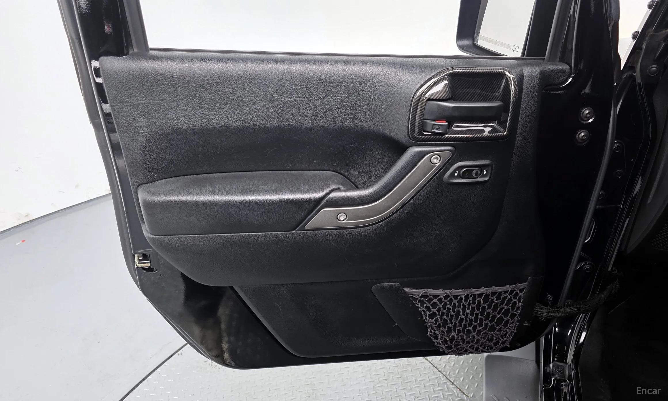 Jeep Wrangler (JK) превью 18