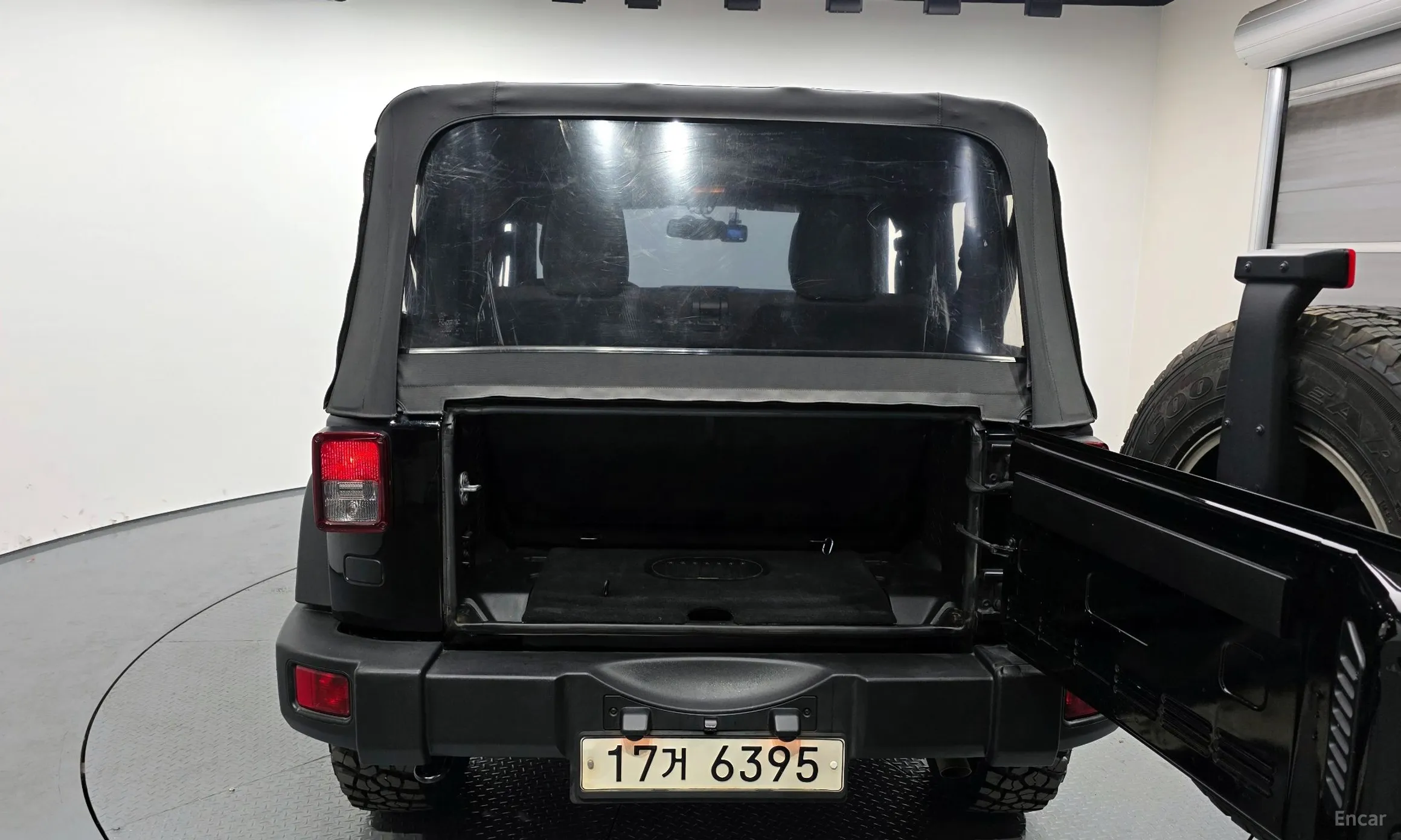 Jeep Wrangler (JK) превью 20
