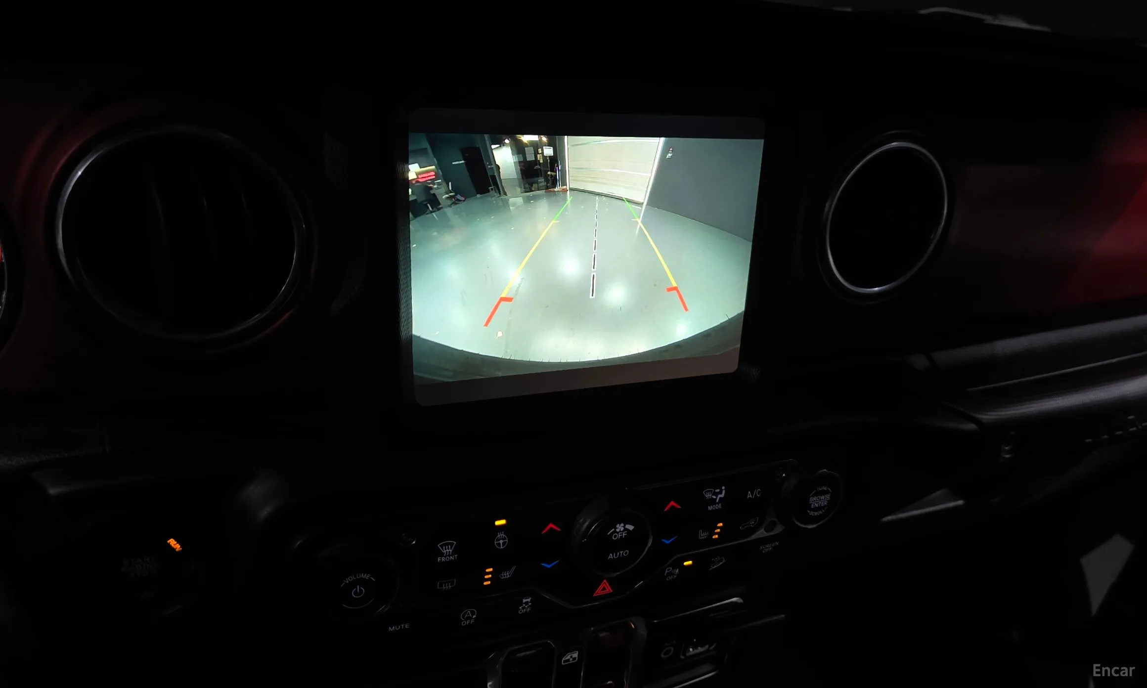 Jeep Wrangler (JL) превью 16