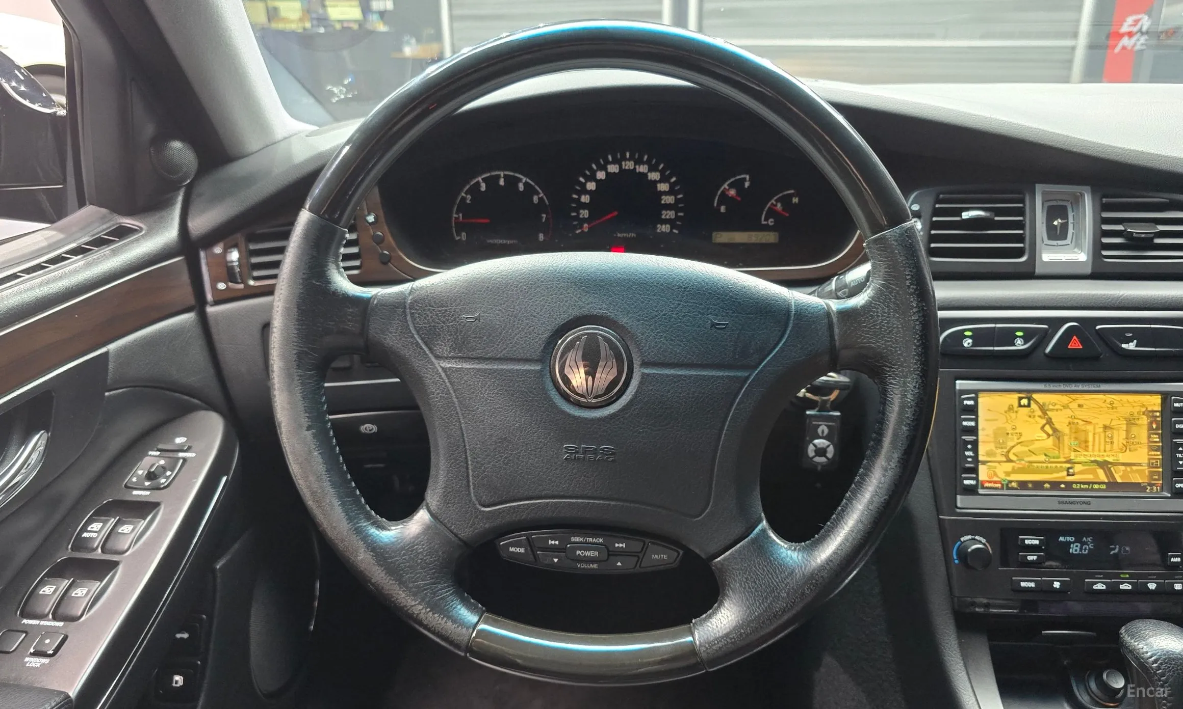 KG Mobility (SsangYong) Chairman H превью 14