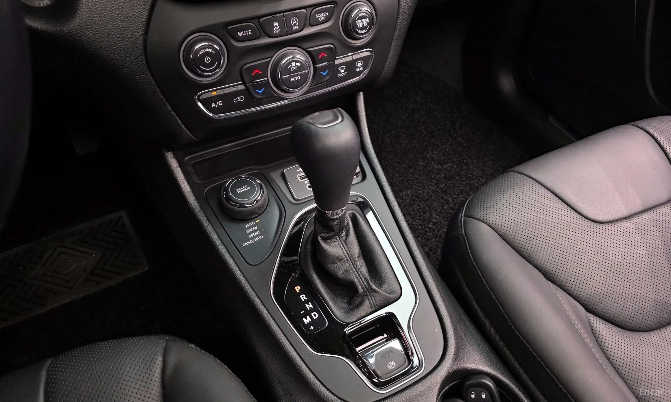 Jeep Cherokee (KL) превью 9