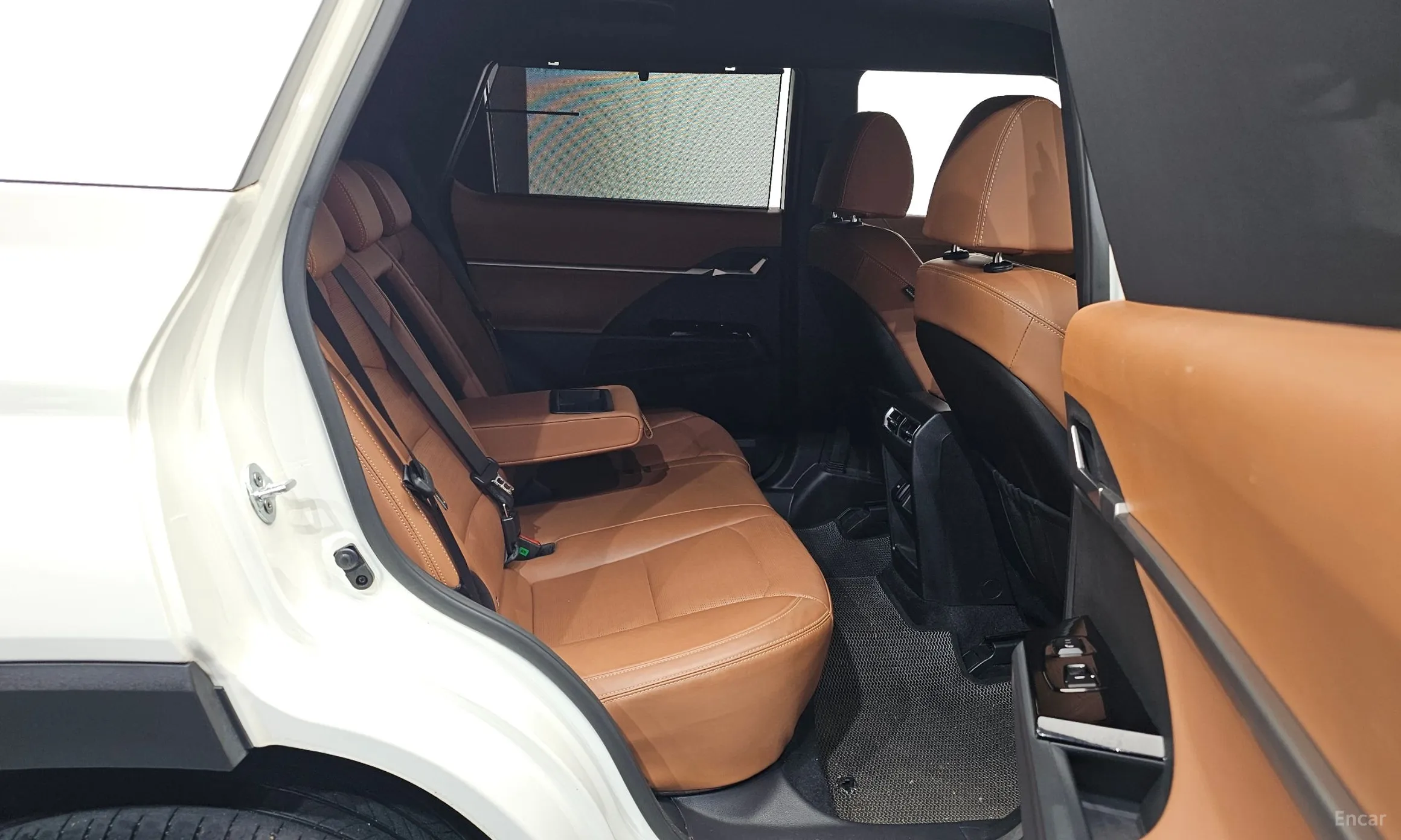 KG Mobility (SsangYong) Torres превью 12