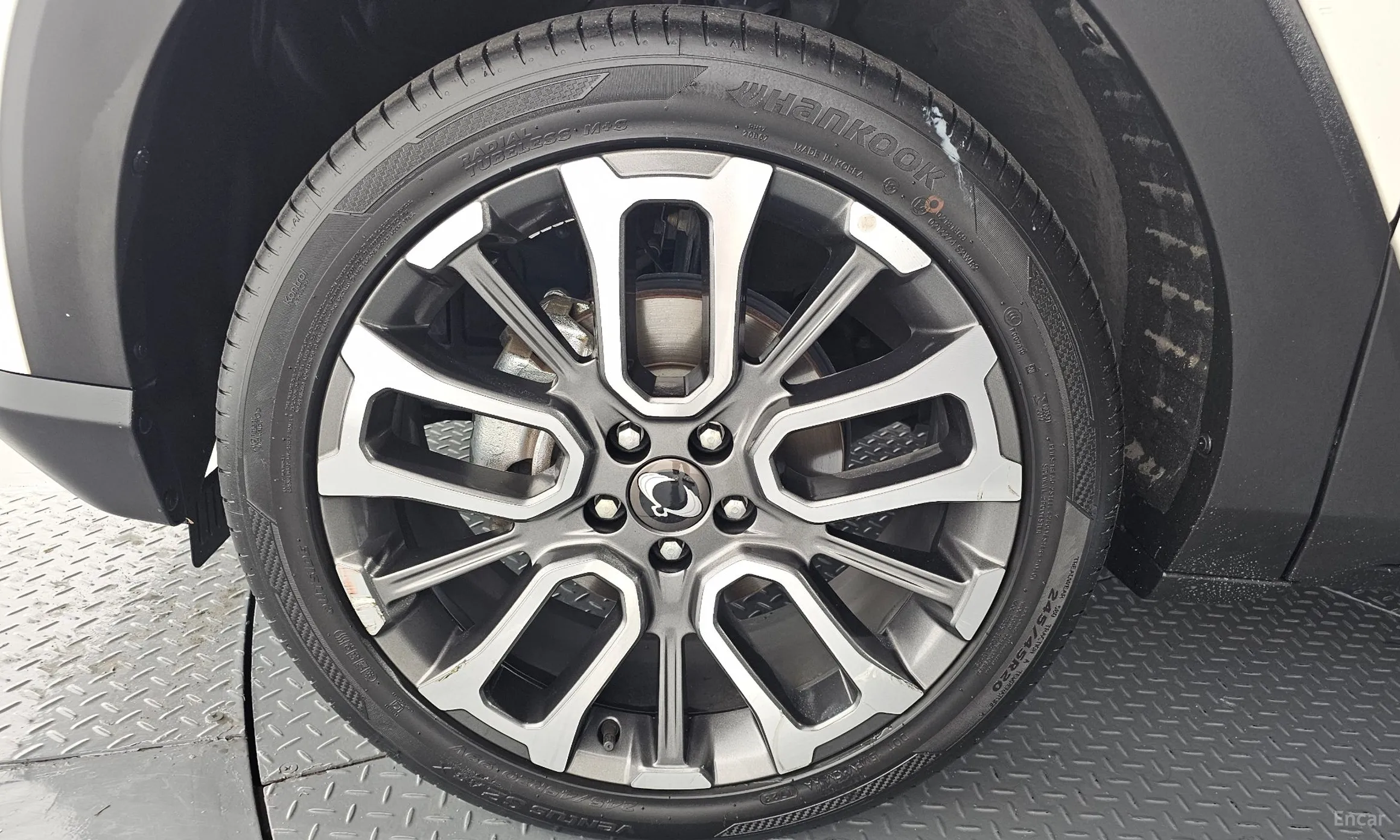 KG Mobility (SsangYong) Torres превью 5
