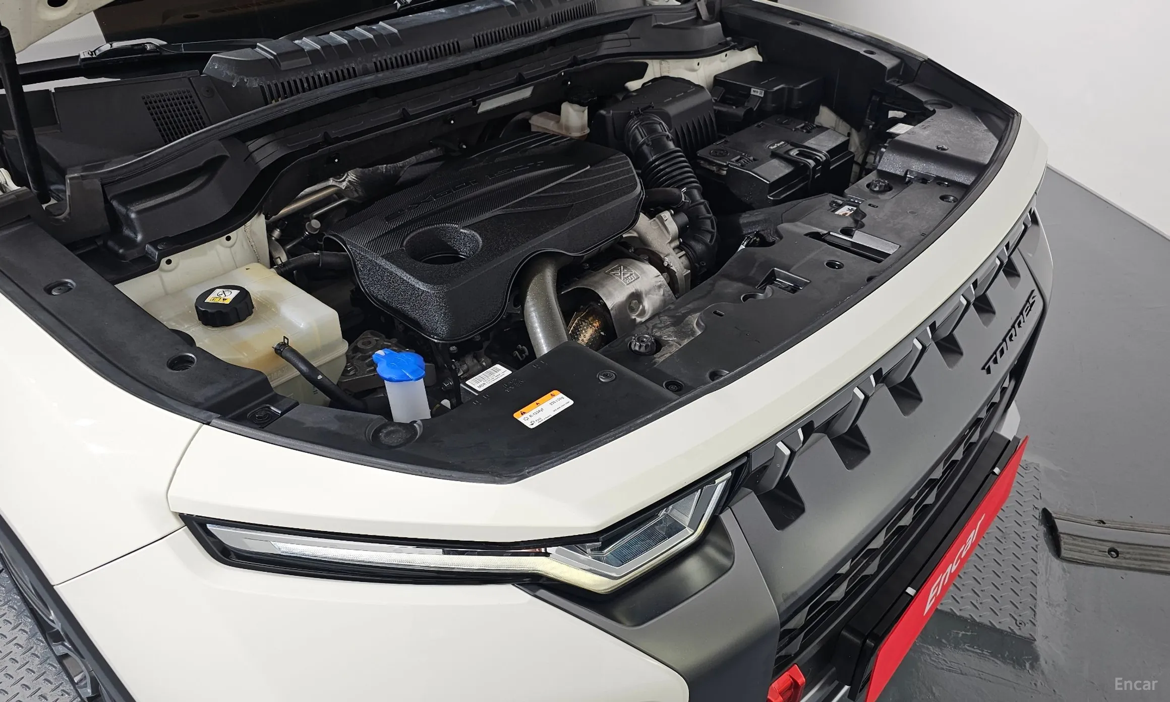 KG Mobility (SsangYong) Torres превью 6