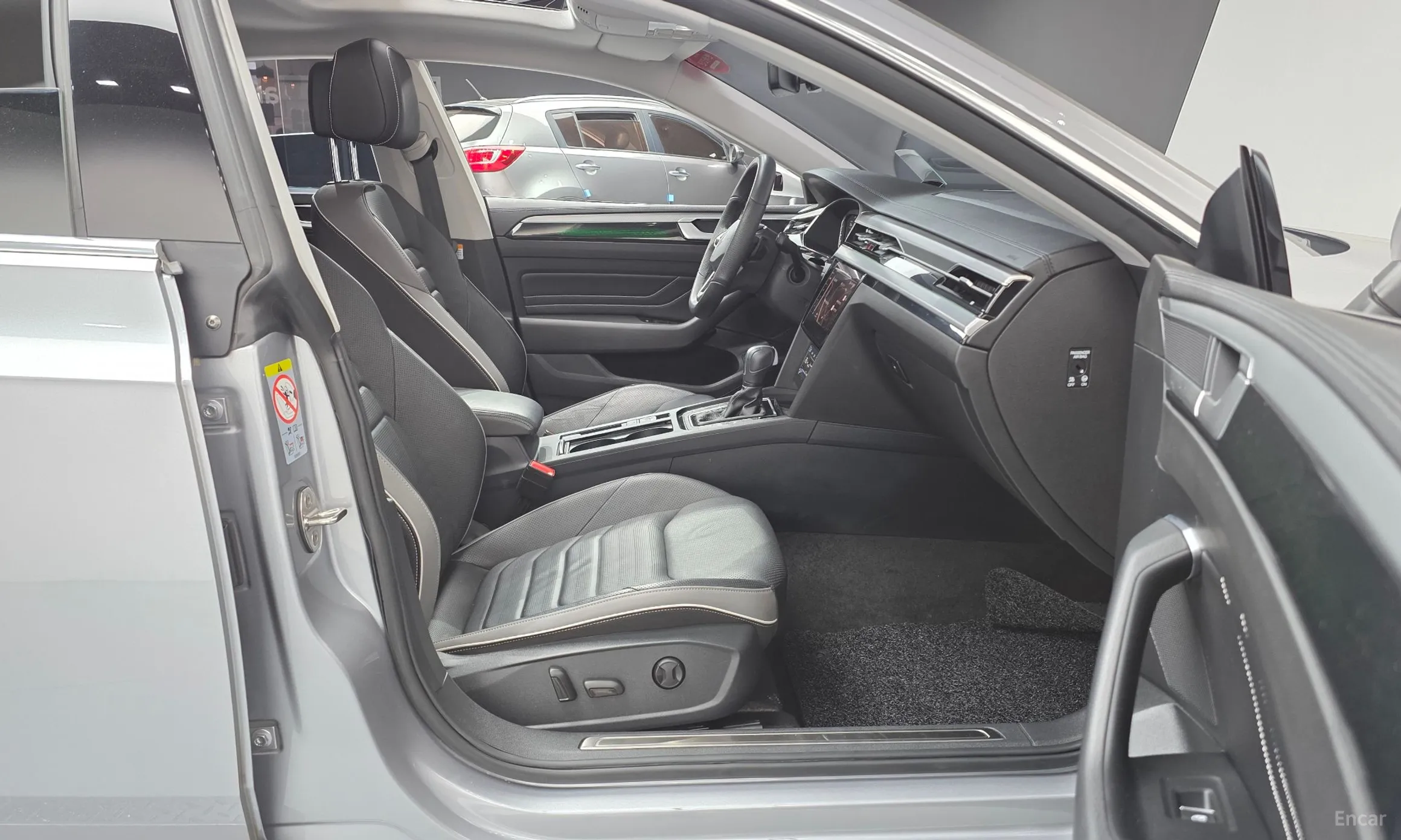 Volkswagen Ateon превью 10
