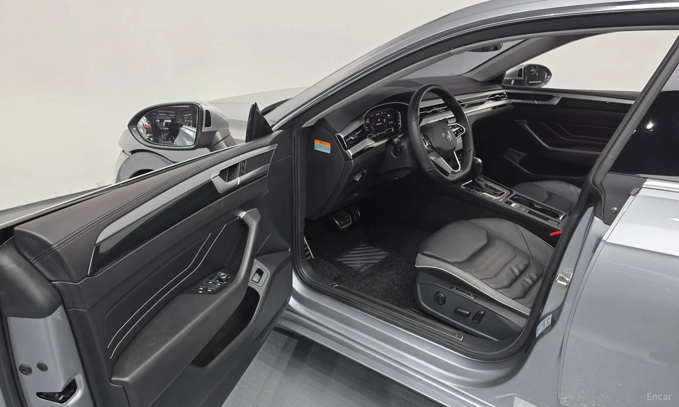 Volkswagen Ateon превью 11