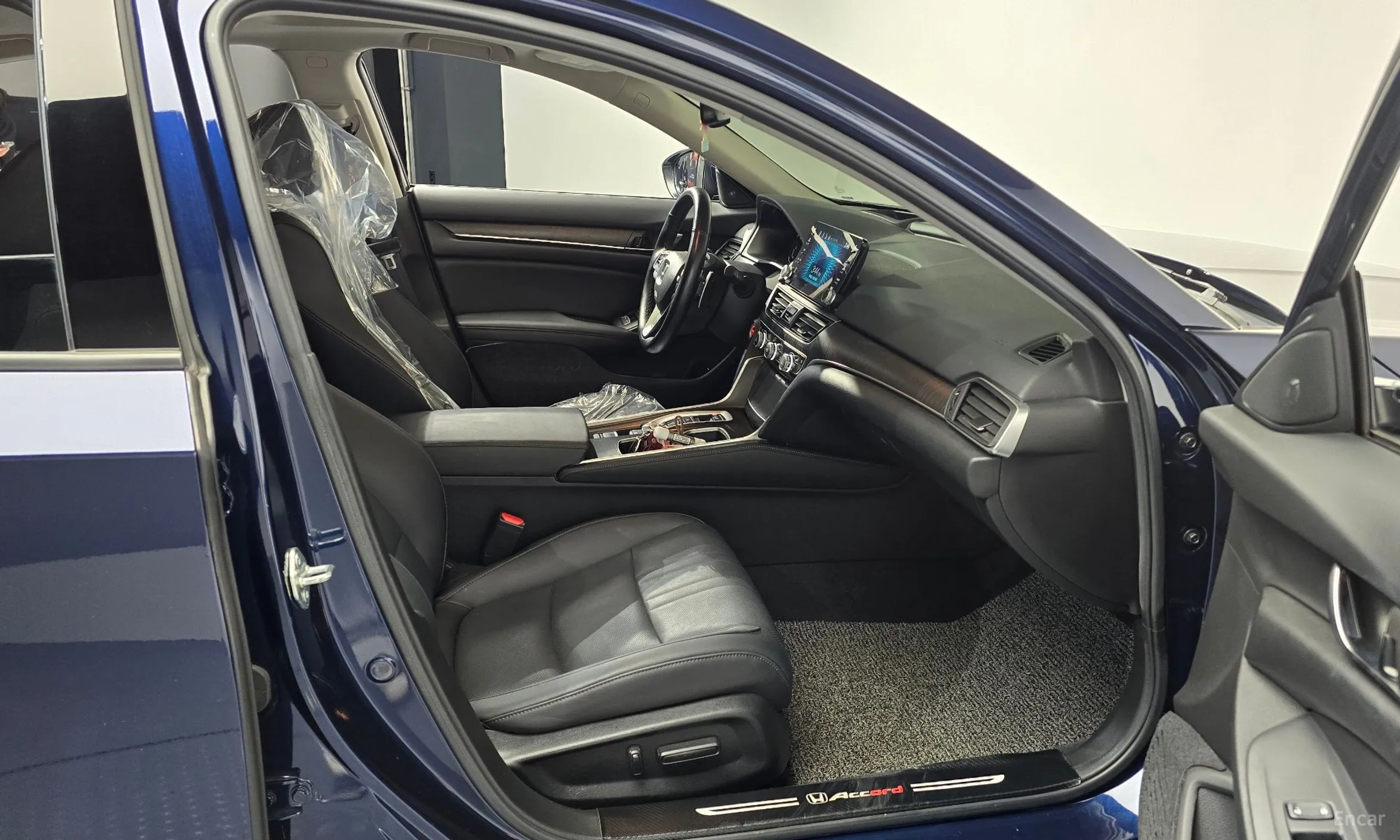 Honda Accord 10th Generation превью 11