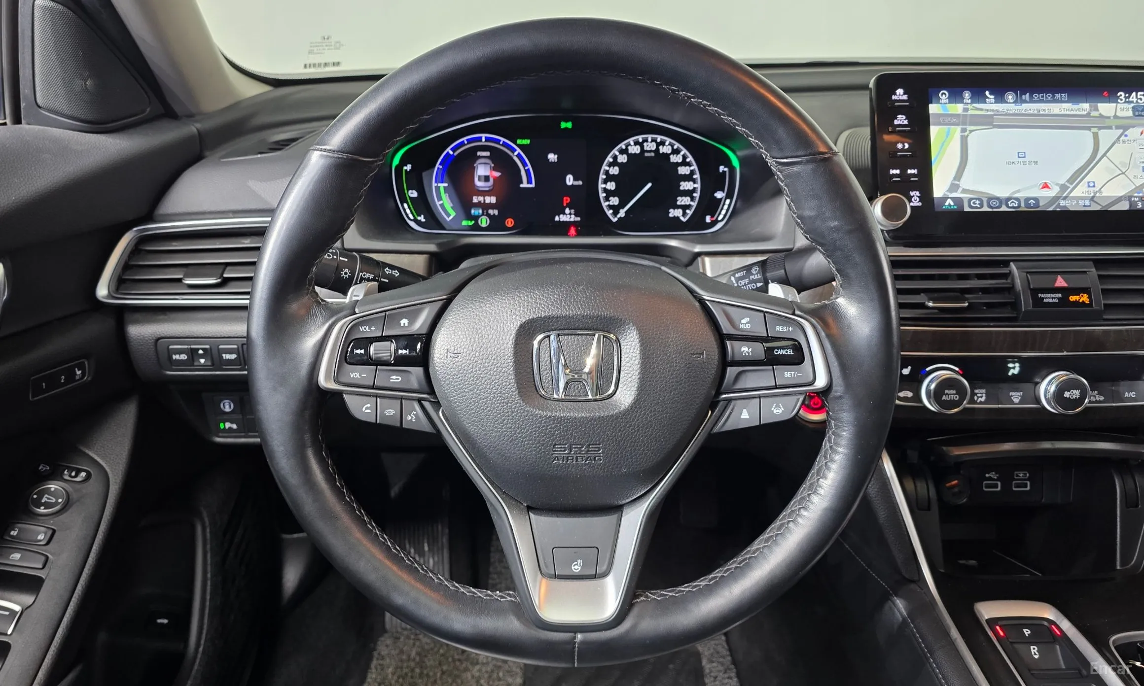 Honda Accord 10th Generation превью 13