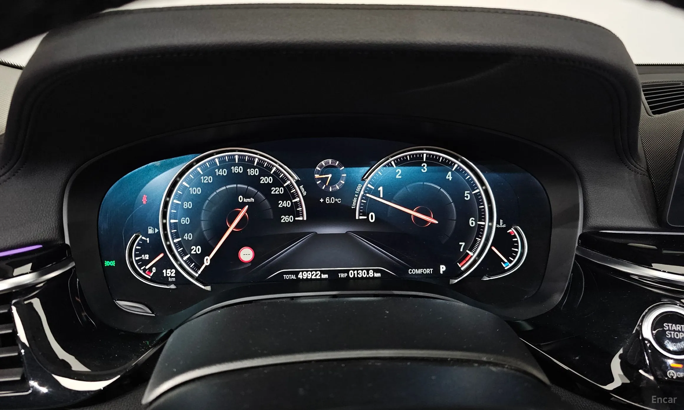 BMW 5 Series (G30) превью 8