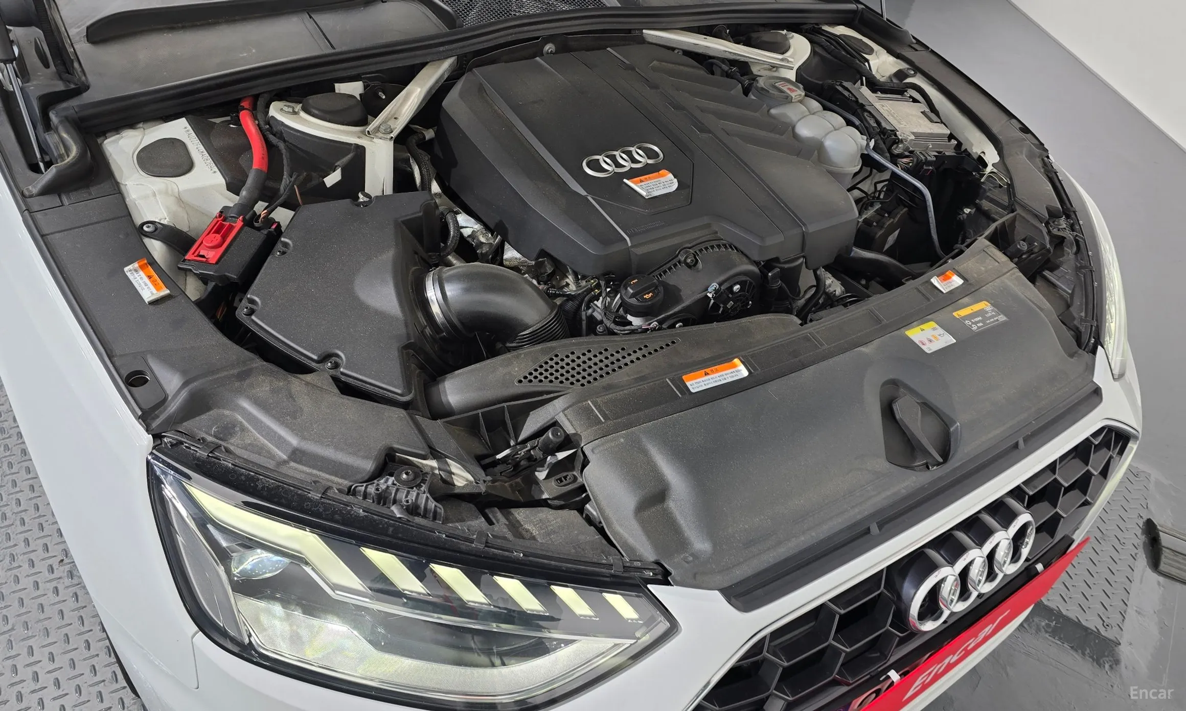 Audi A4 (B9) превью 6
