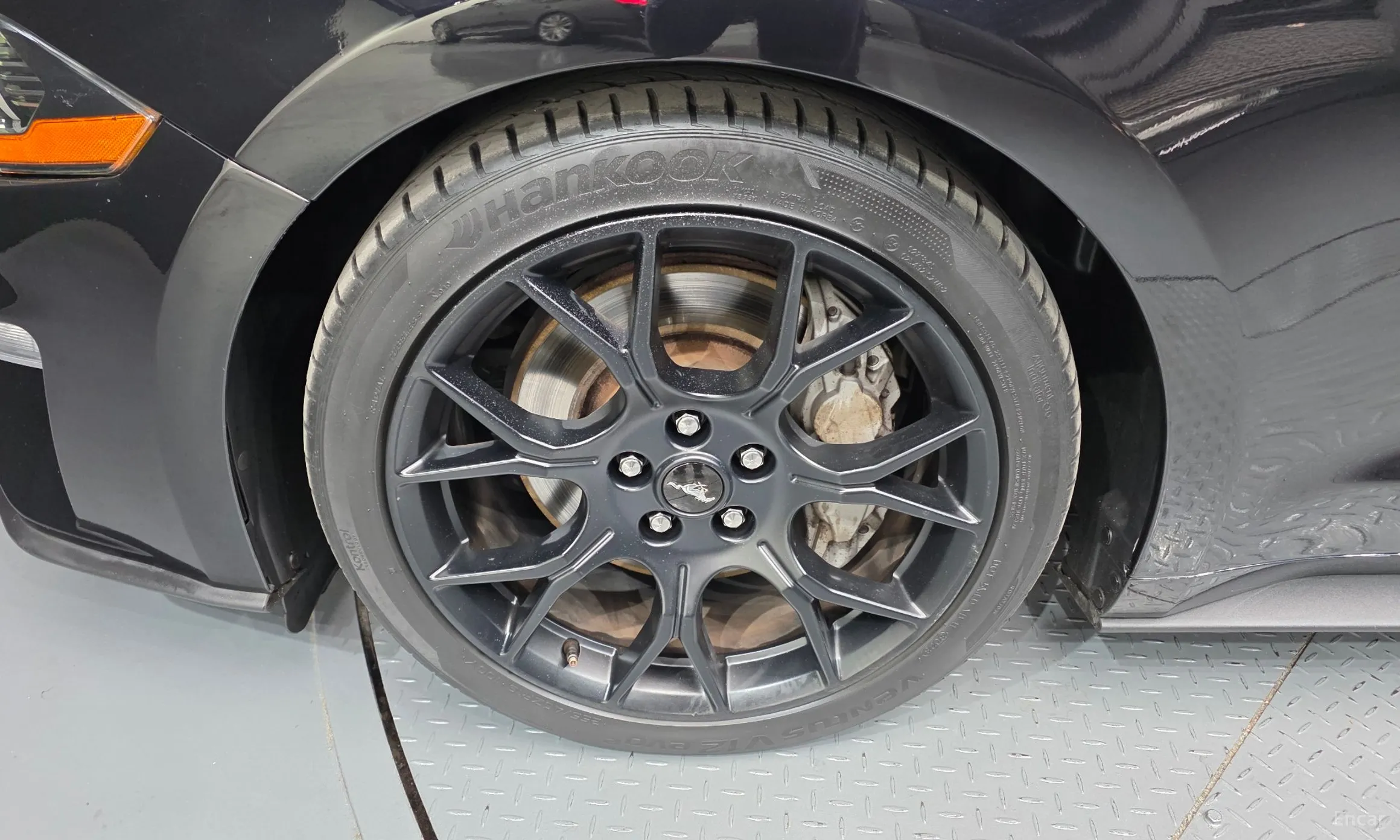 Ford Mustang превью 5