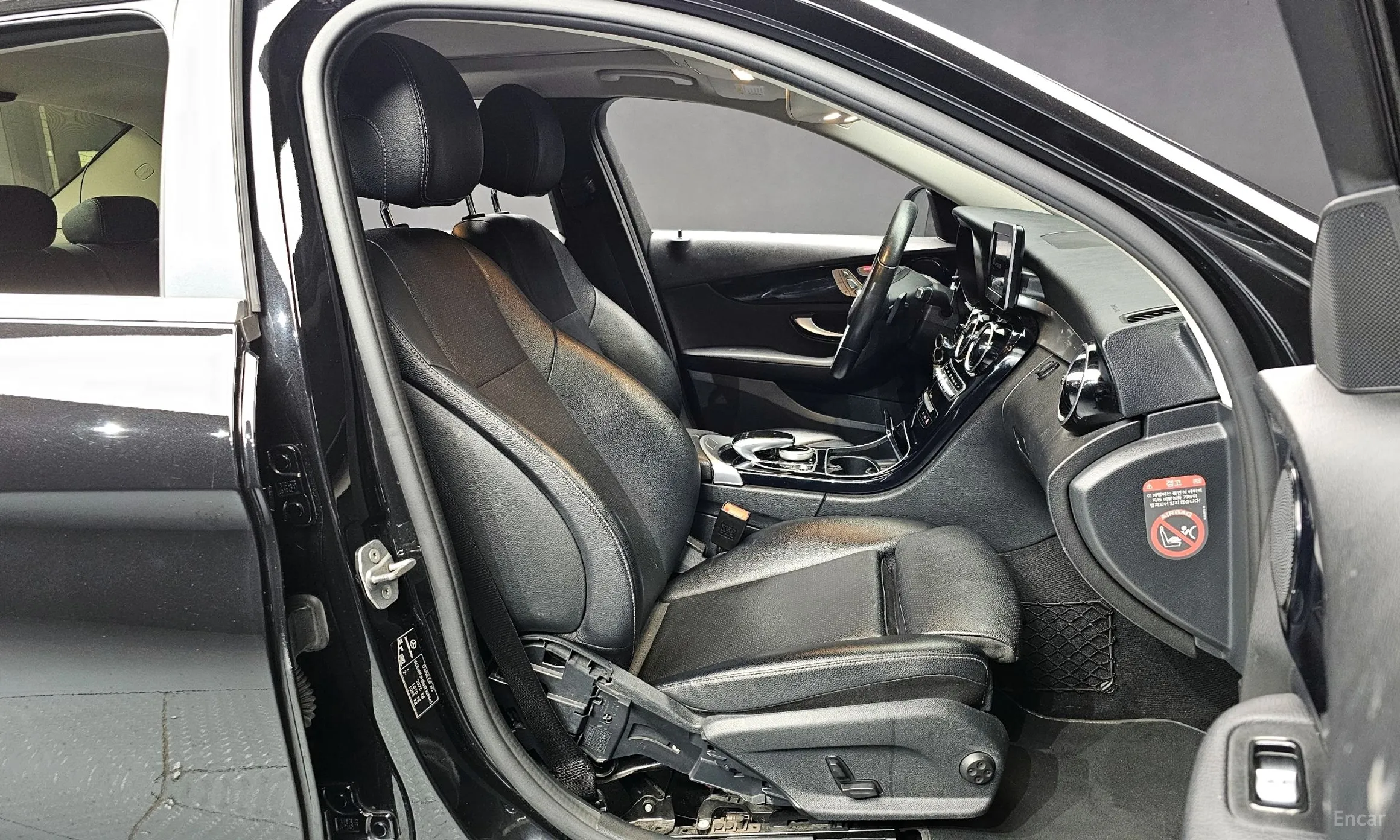 Mercedes Benz C-Class W205 превью 10