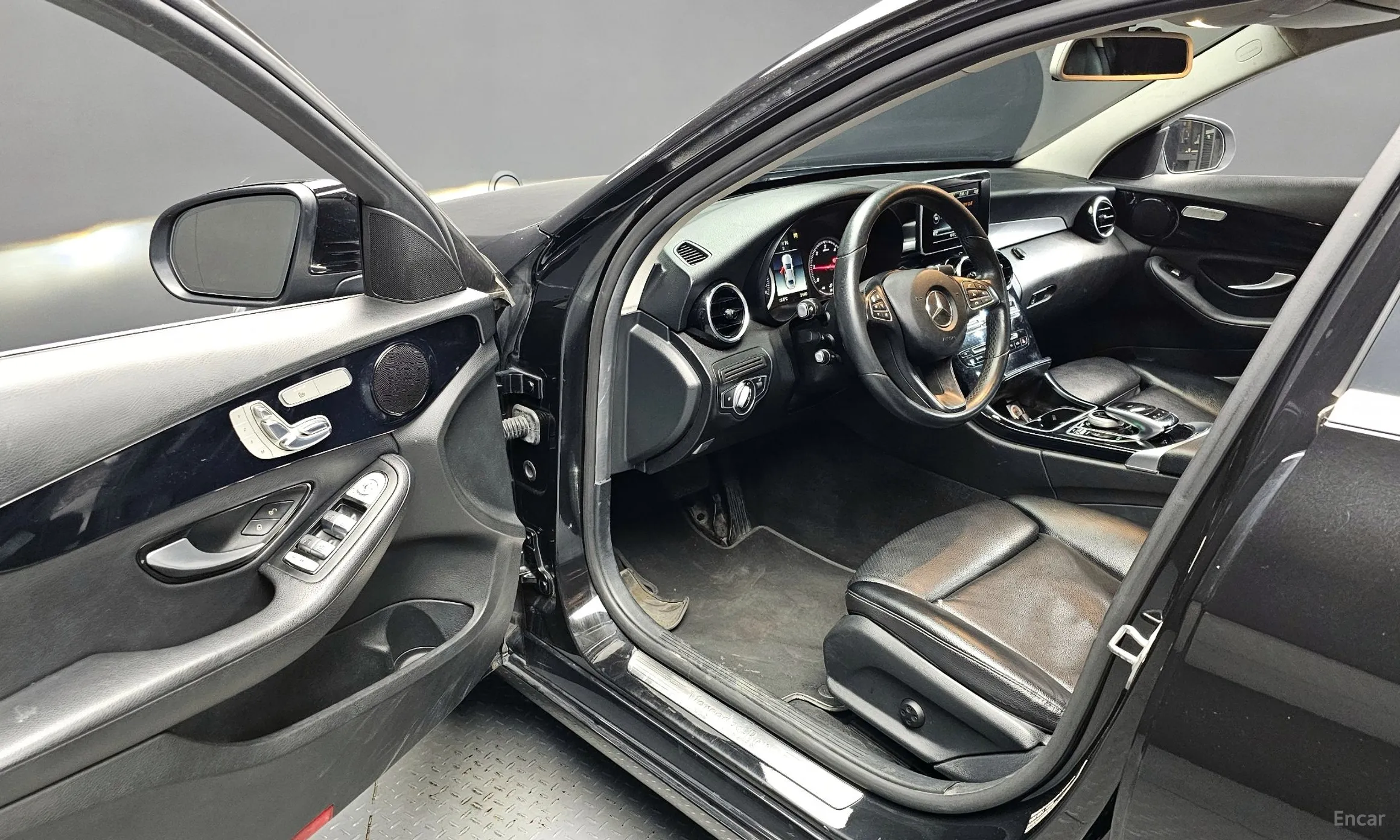 Mercedes Benz C-Class W205 превью 11