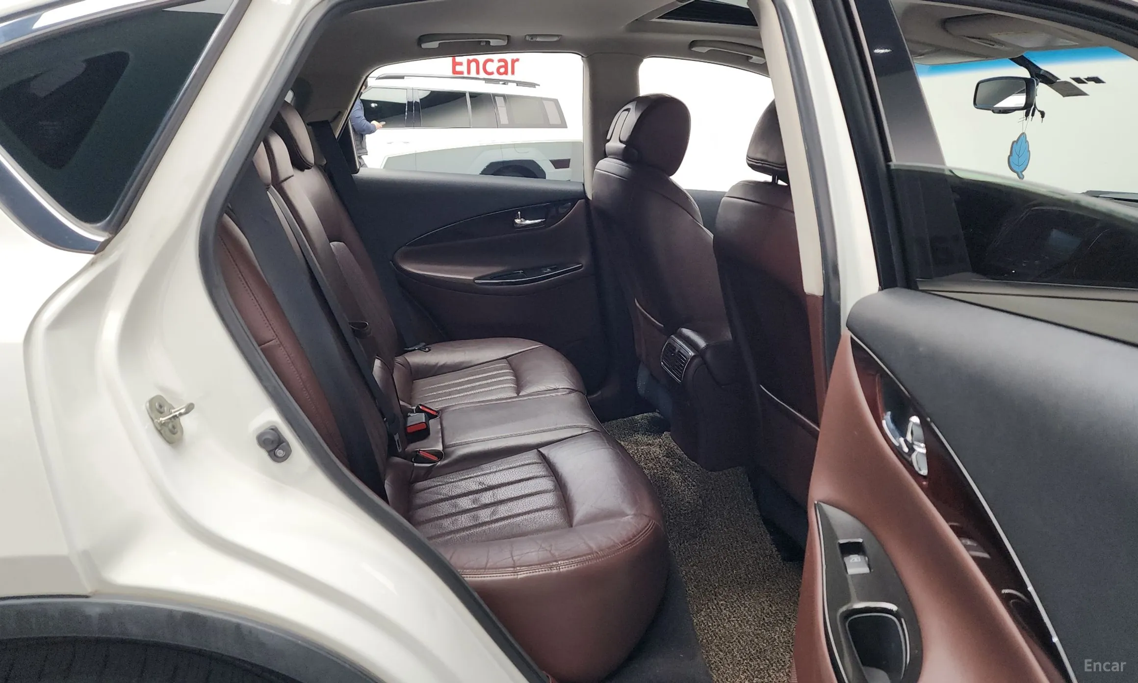 Infiniti QX50 превью 12
