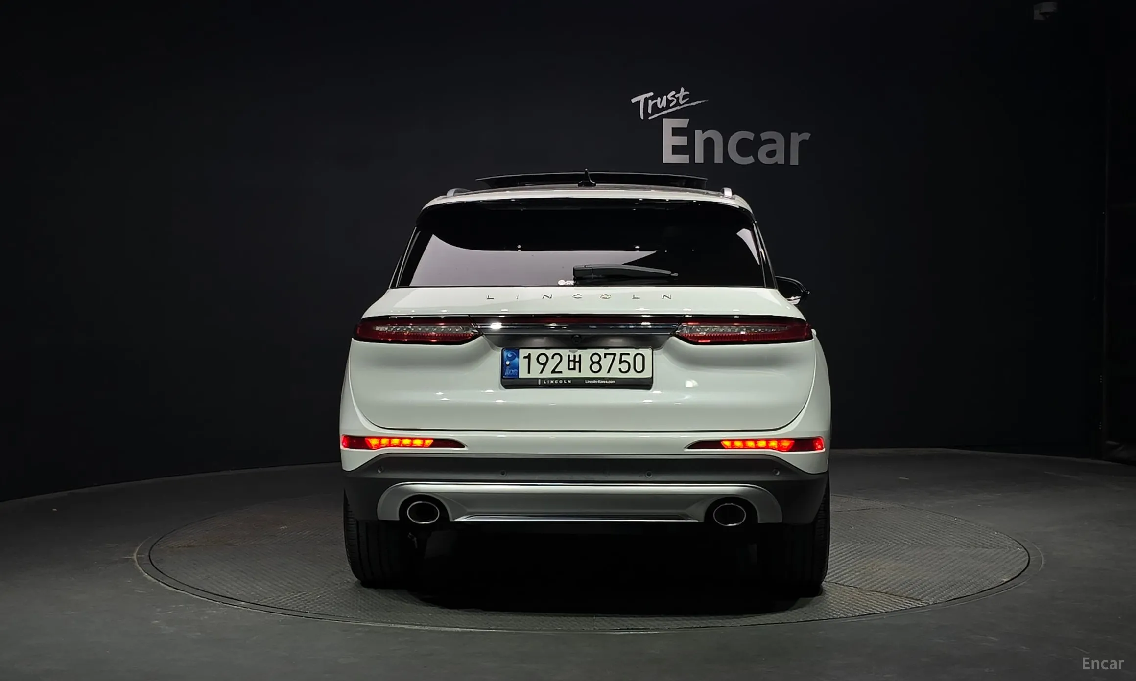 Lincoln Corsair превью 4