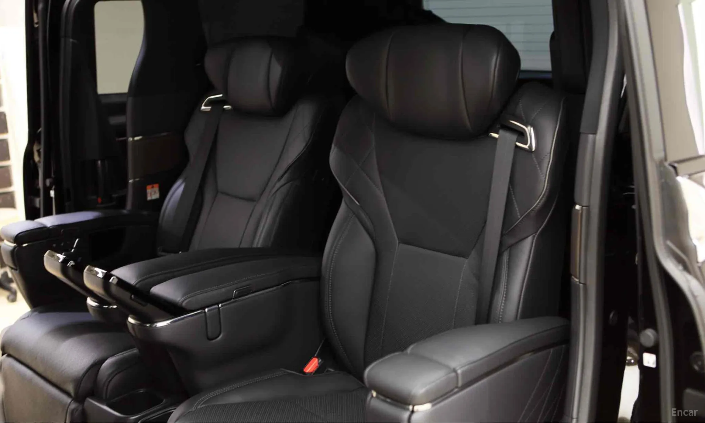Toyota Alphard 4th Generation превью 3