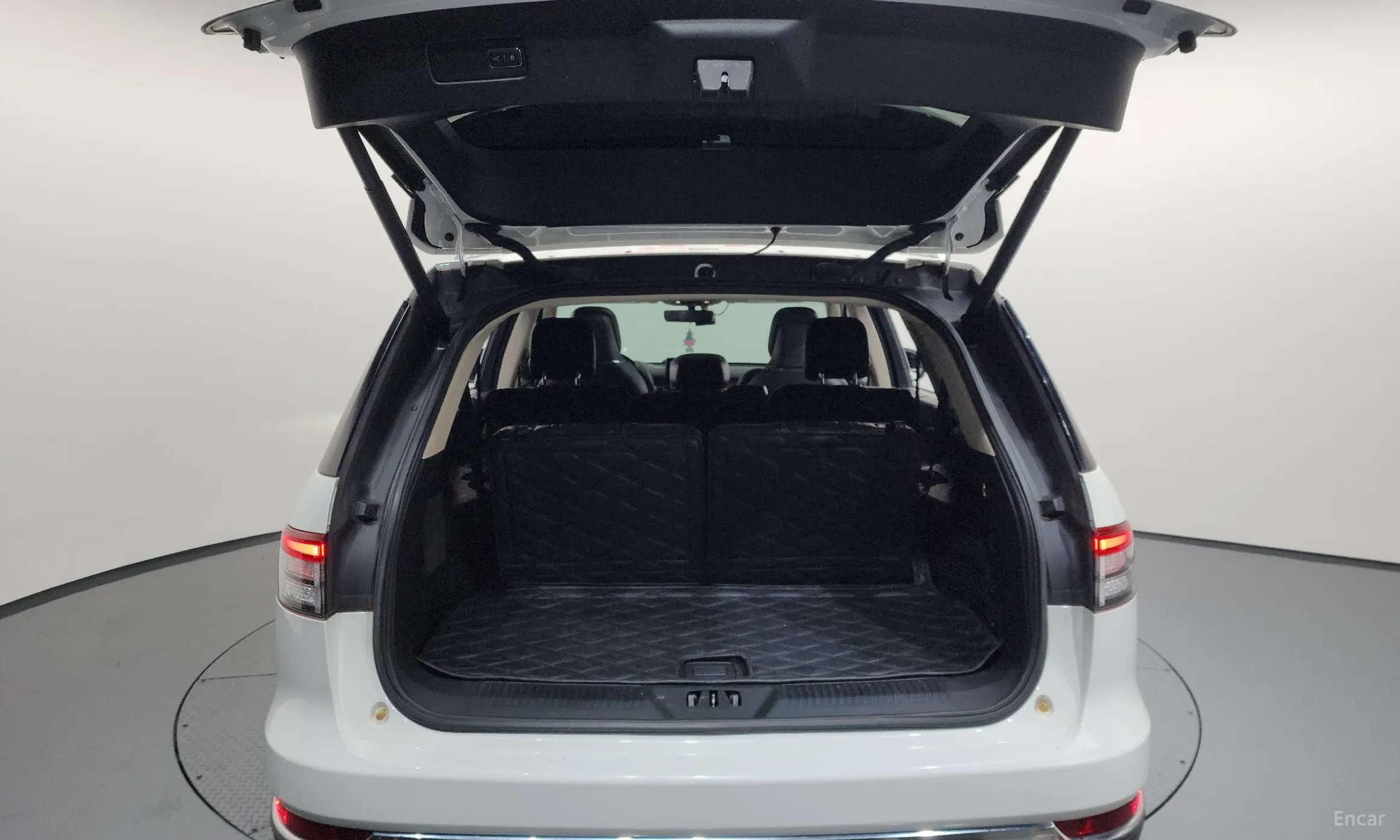 Lincoln Aviator 2nd Generation превью 20