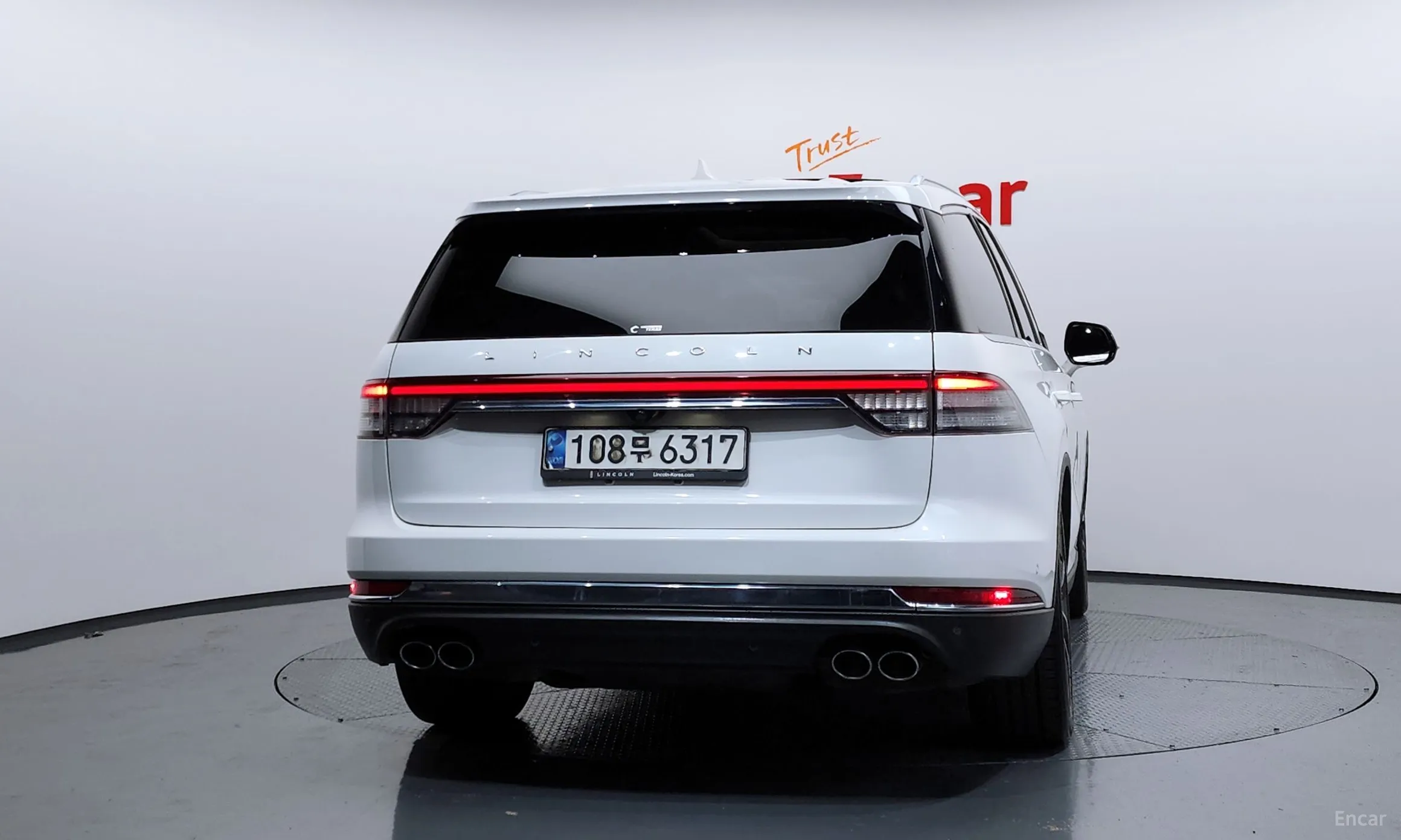Lincoln Aviator 2nd Generation превью 4