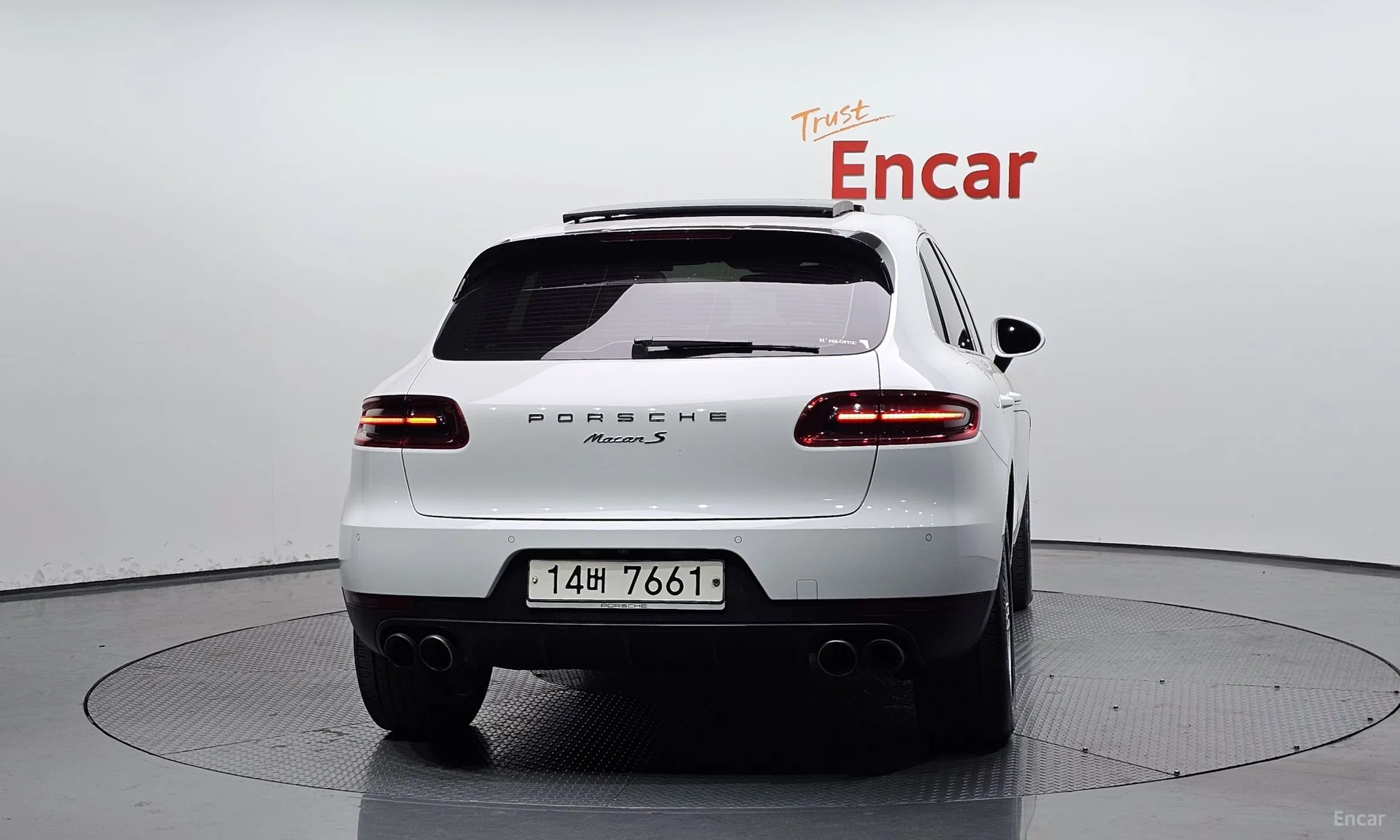 Porsche Macan превью 4