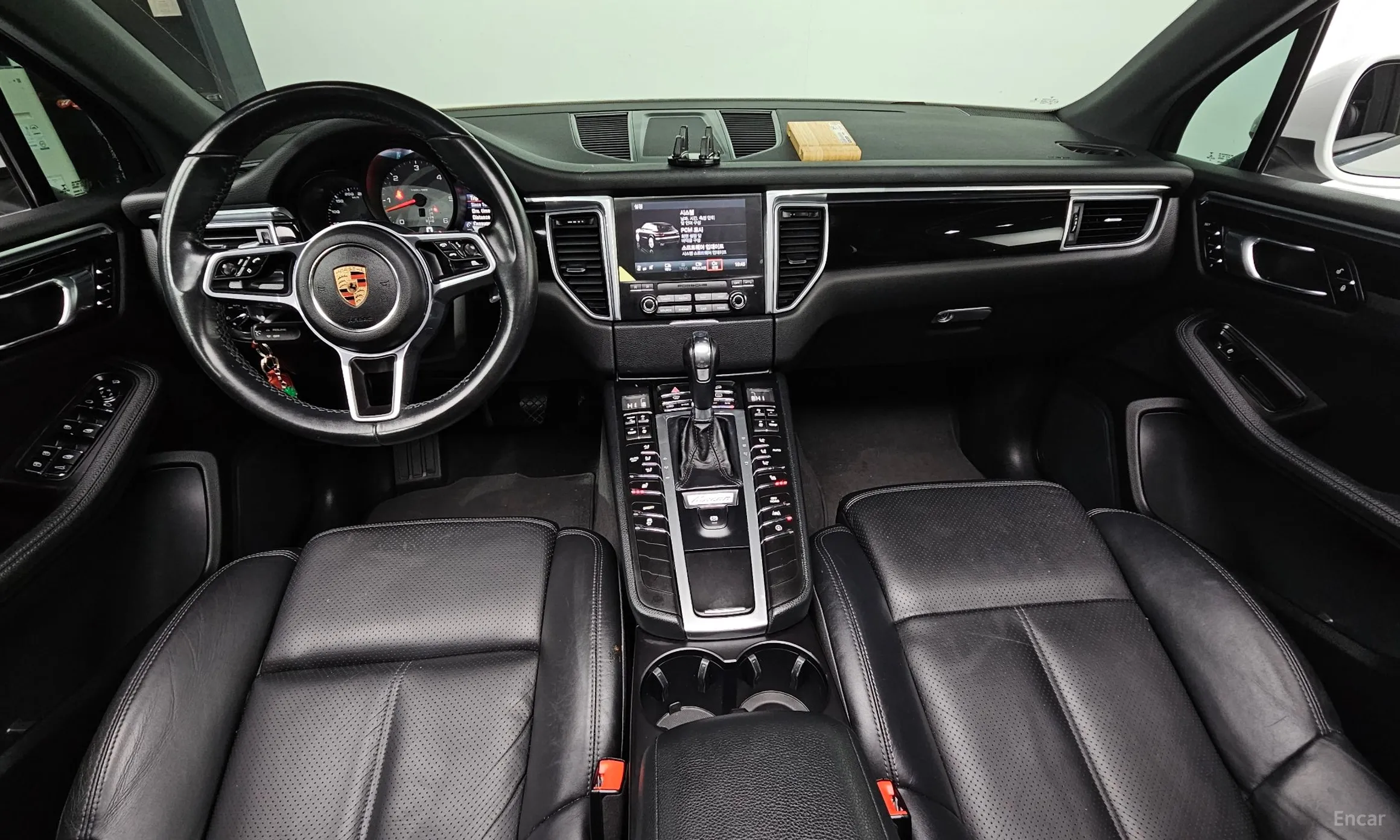 Porsche Macan превью 7