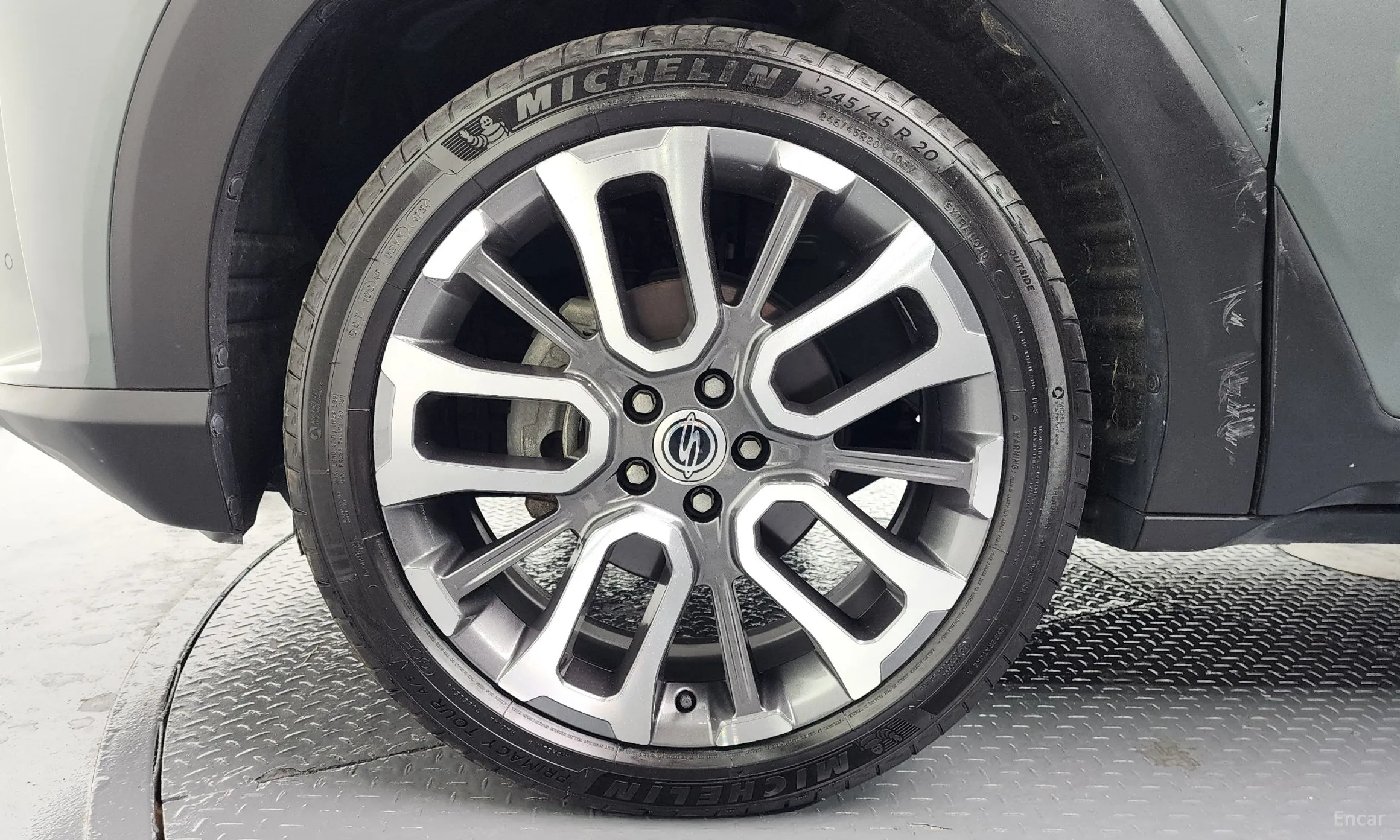 KG Mobility (SsangYong) Torres превью 5