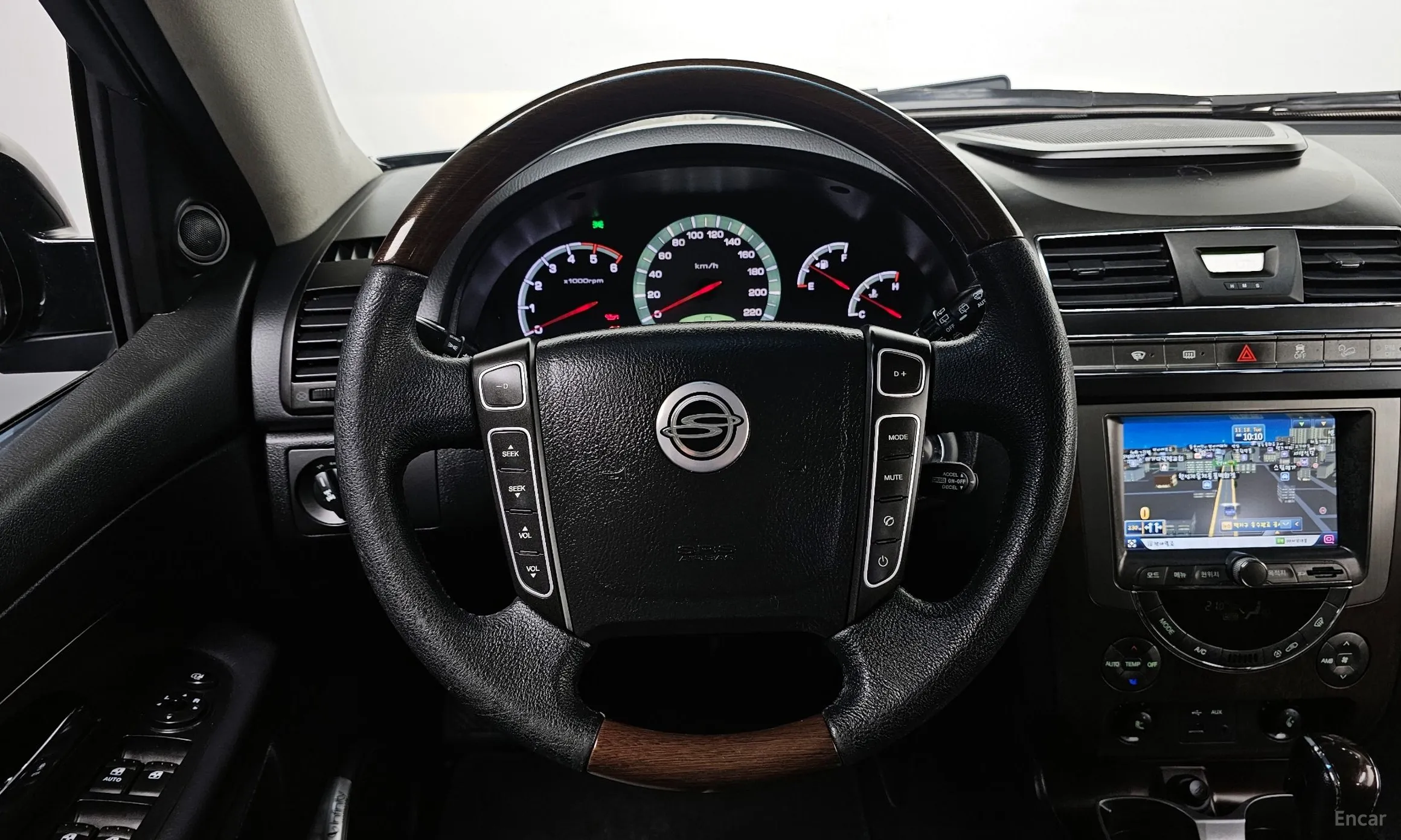 KG Mobility (SsangYong) Rexton W превью 13