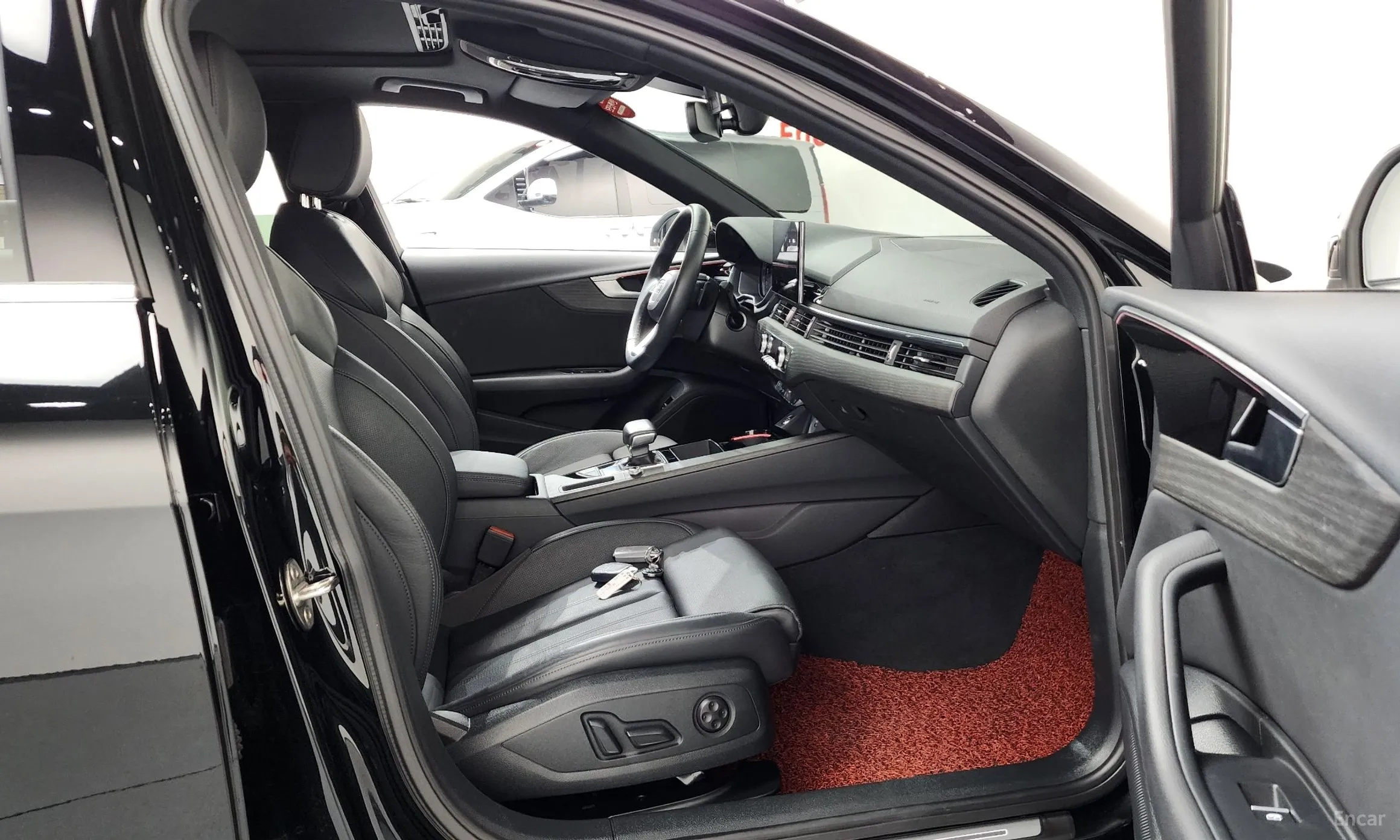 Audi A4 (B9) превью 11