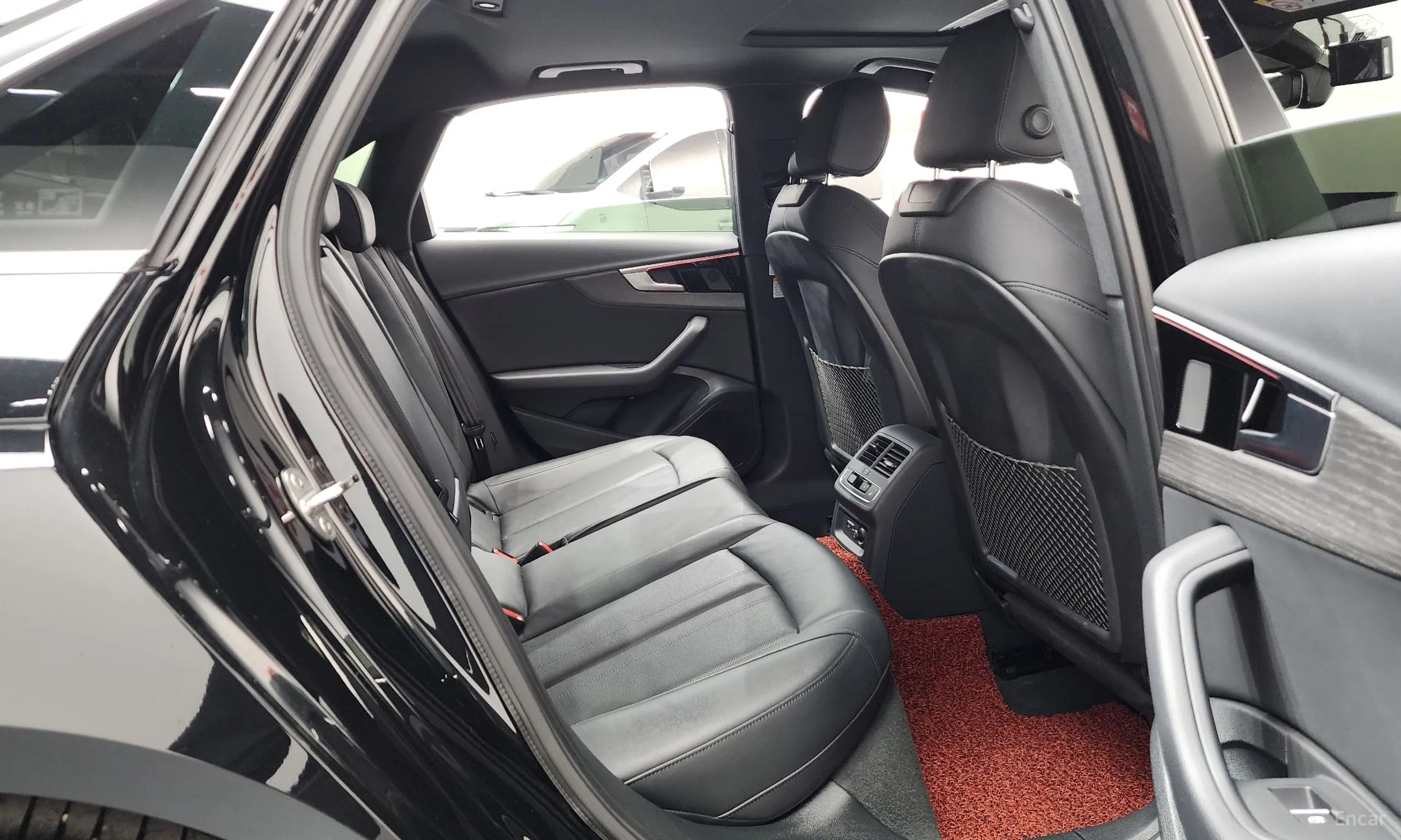 Audi A4 (B9) превью 12