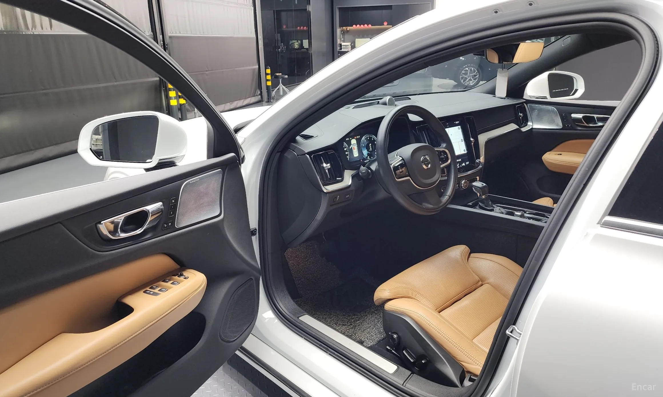 Volvo S60 3rd Generation превью 10