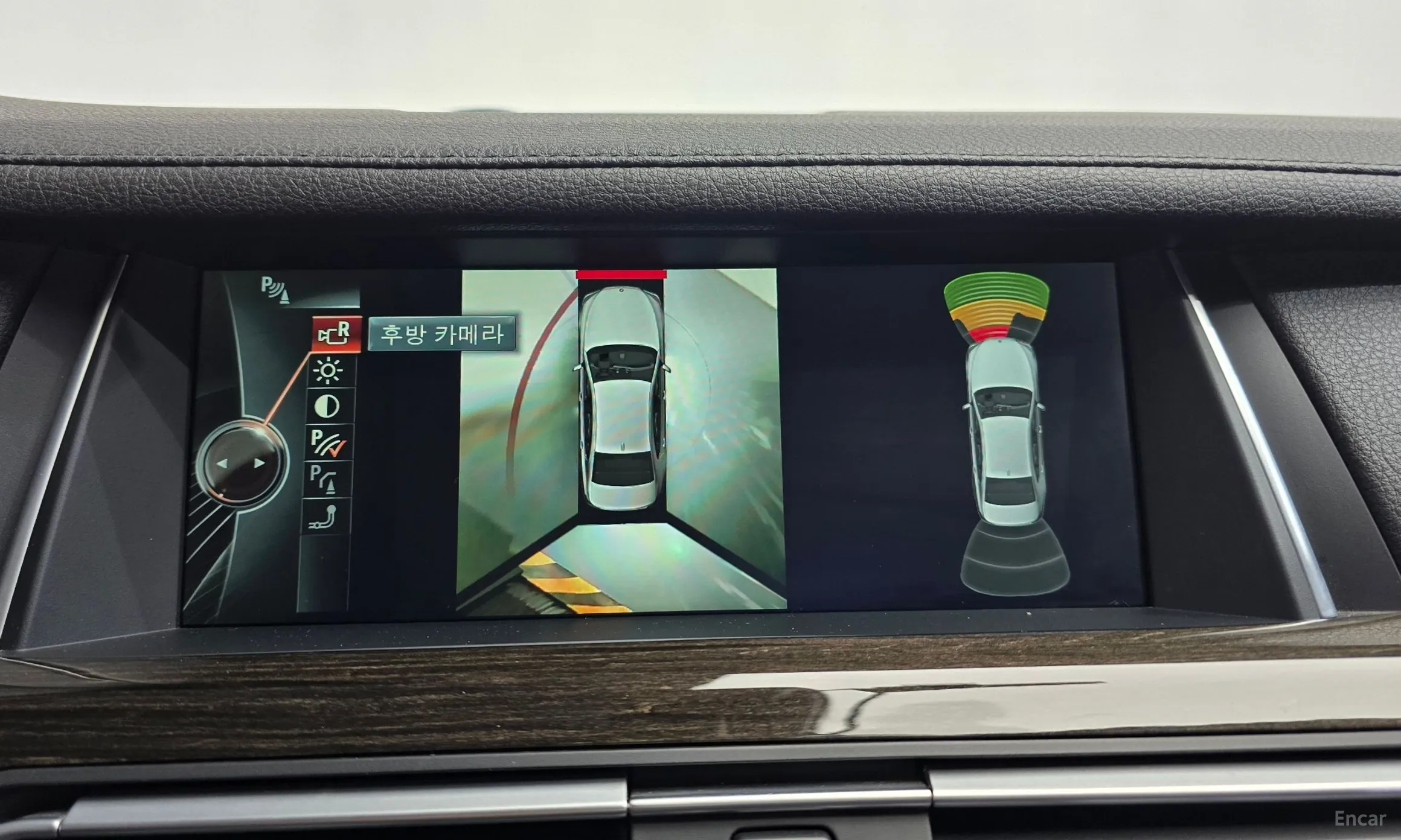BMW 7 Series (F01) превью 16