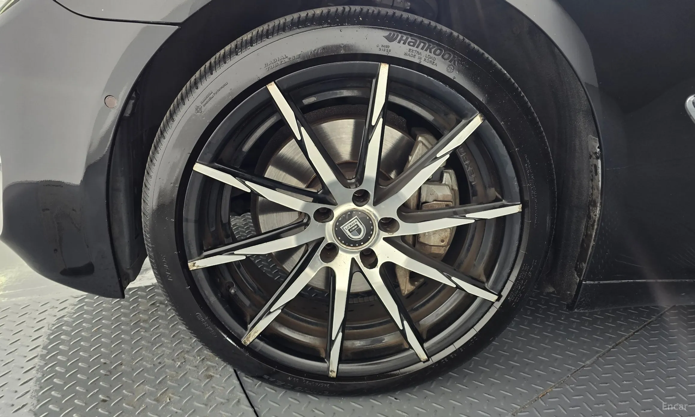 BMW 7 Series (F01) превью 5