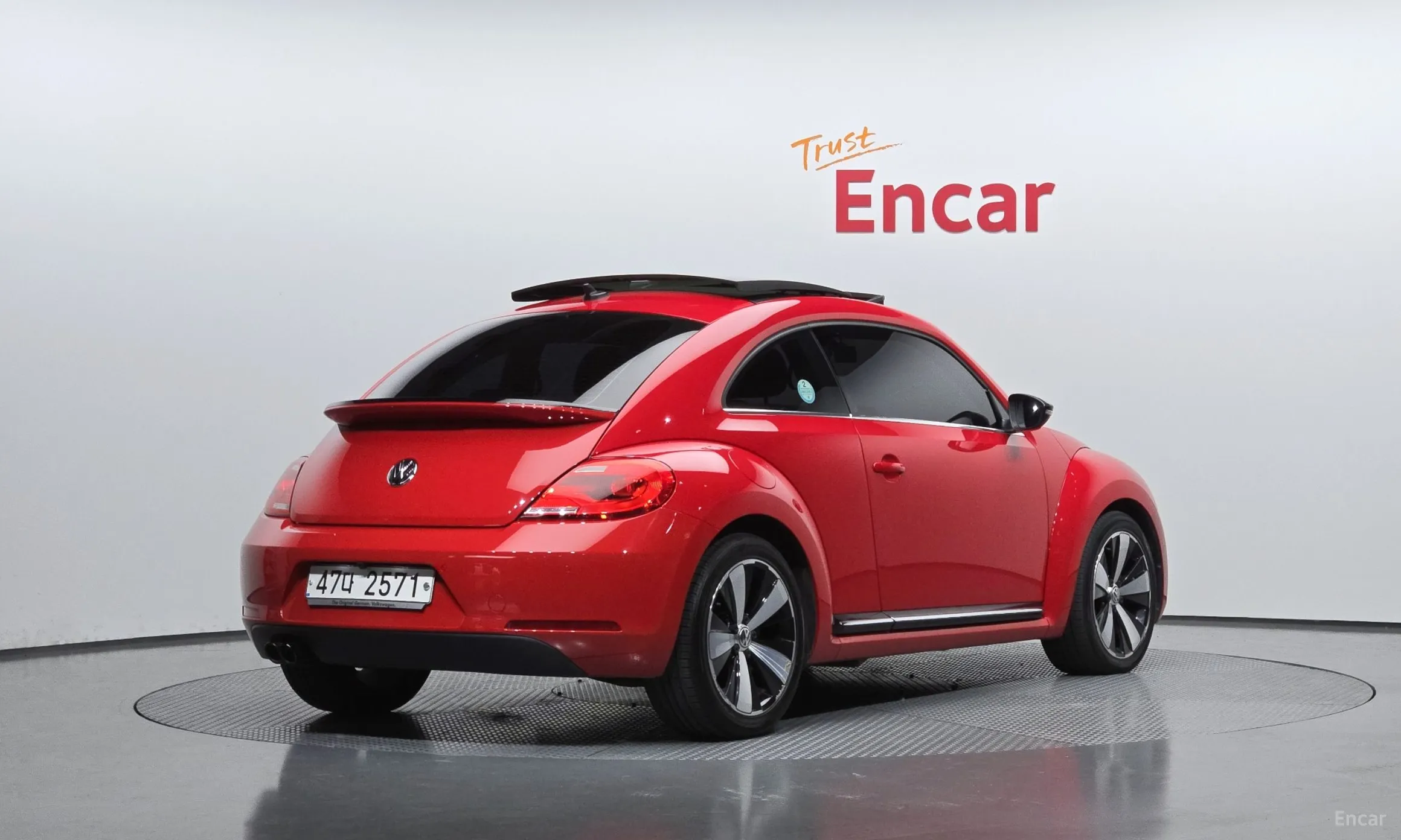 Volkswagen The Beetle превью 2