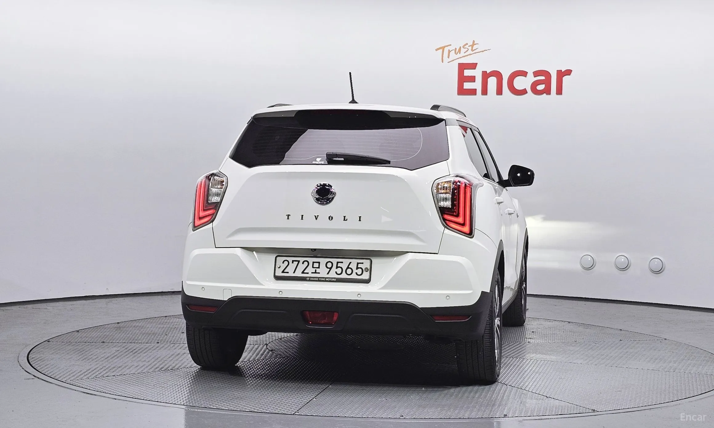 KG Mobility (SsangYong) Berry New Tivoli превью 4