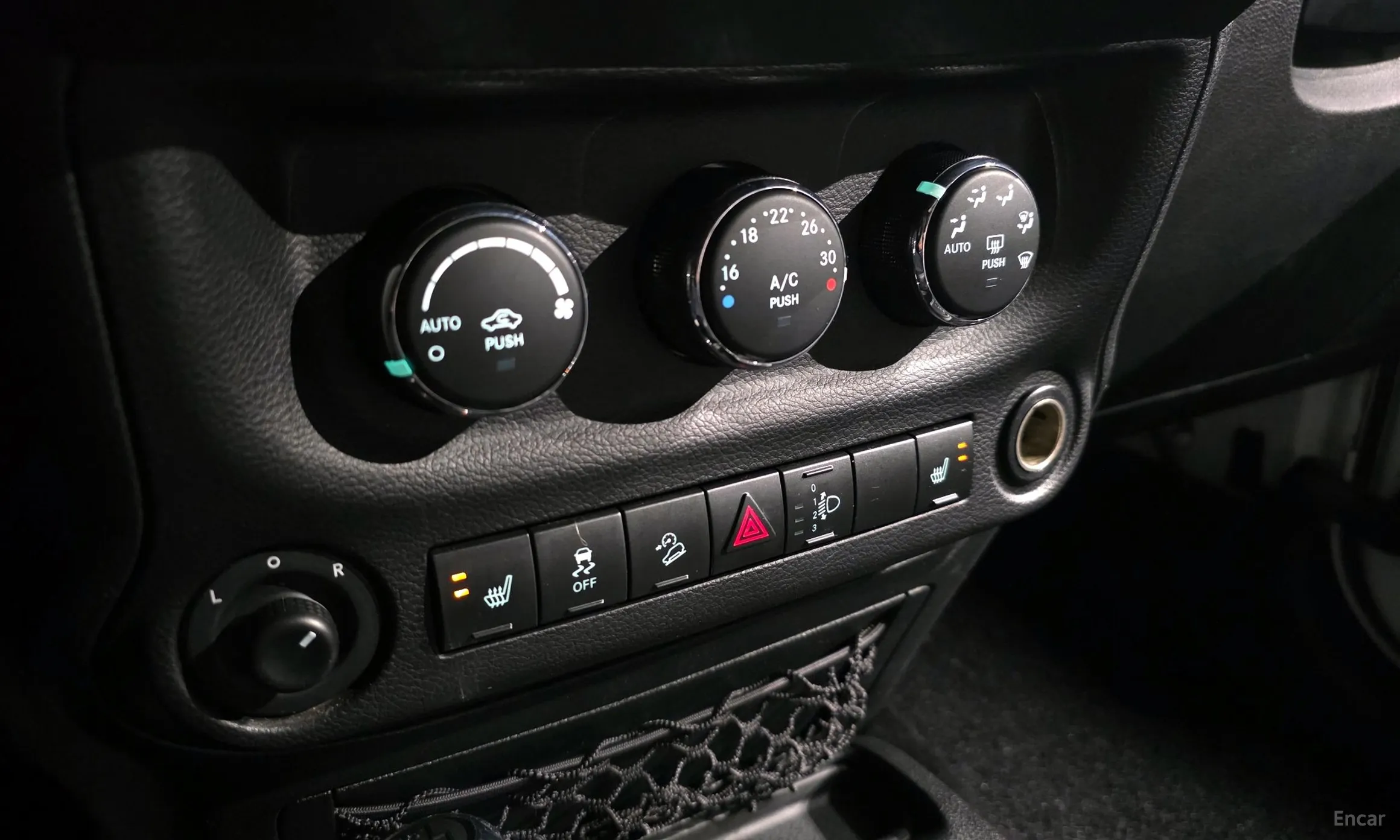 Jeep Wrangler (JK) превью 16