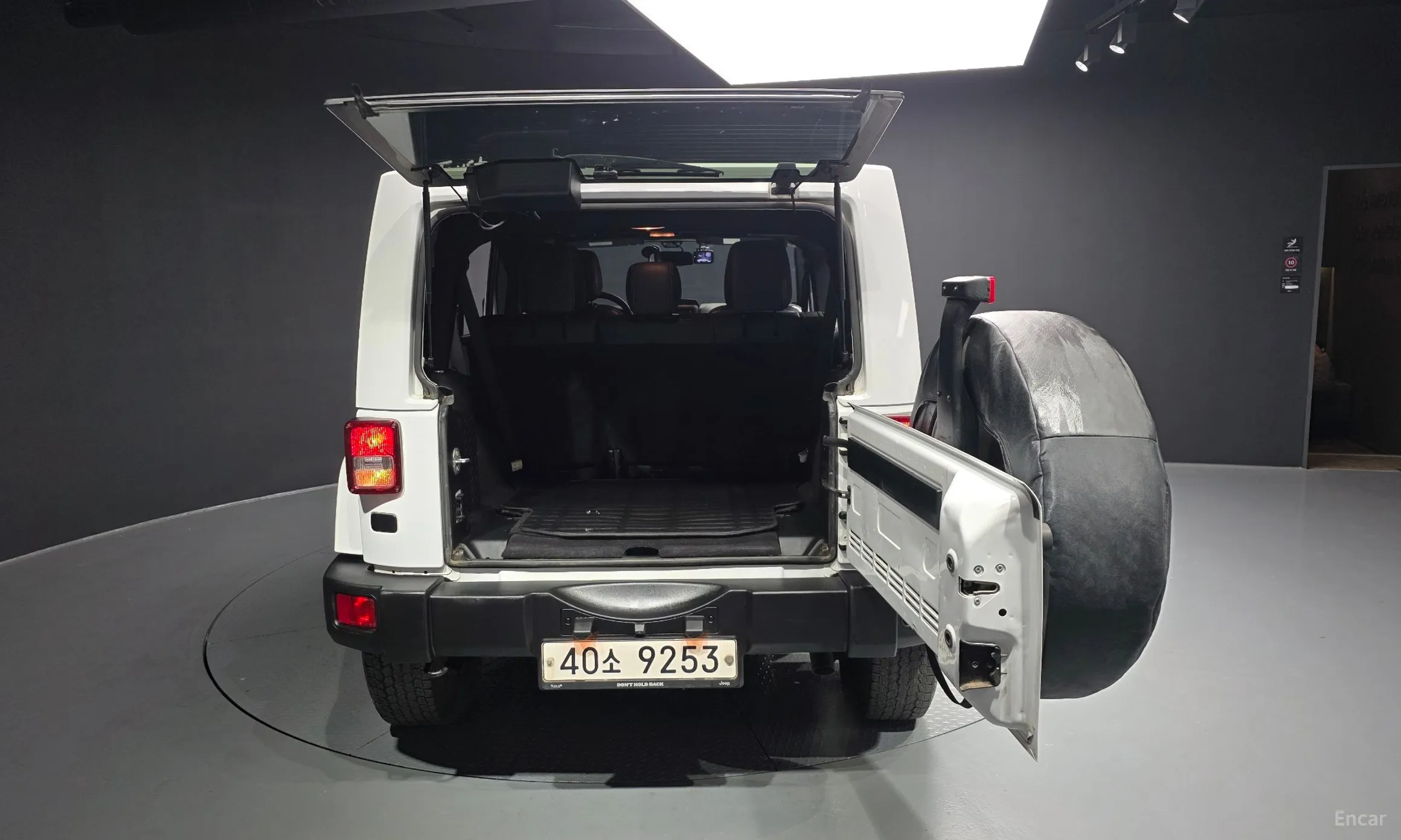 Jeep Wrangler (JK) превью 20