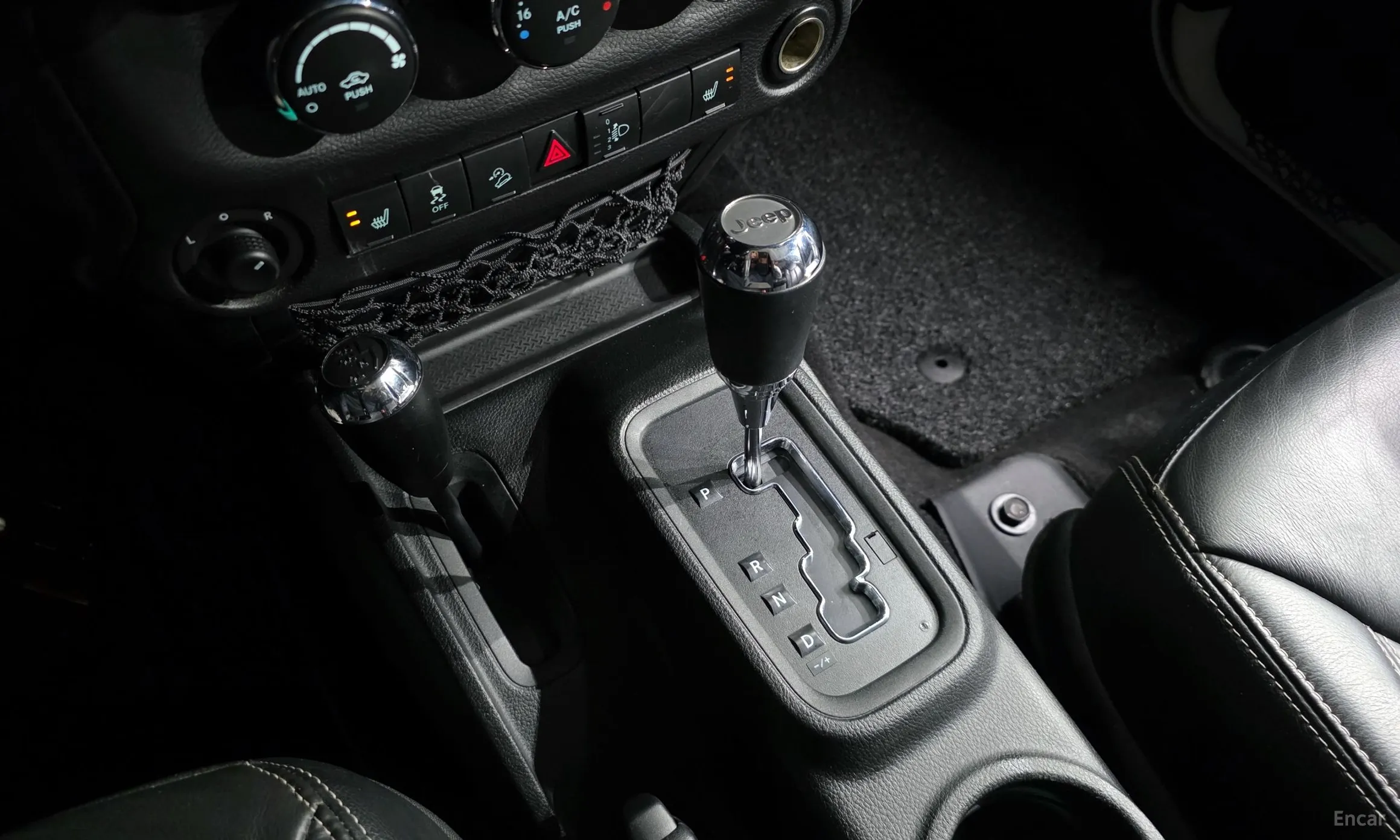 Jeep Wrangler (JK) превью 9