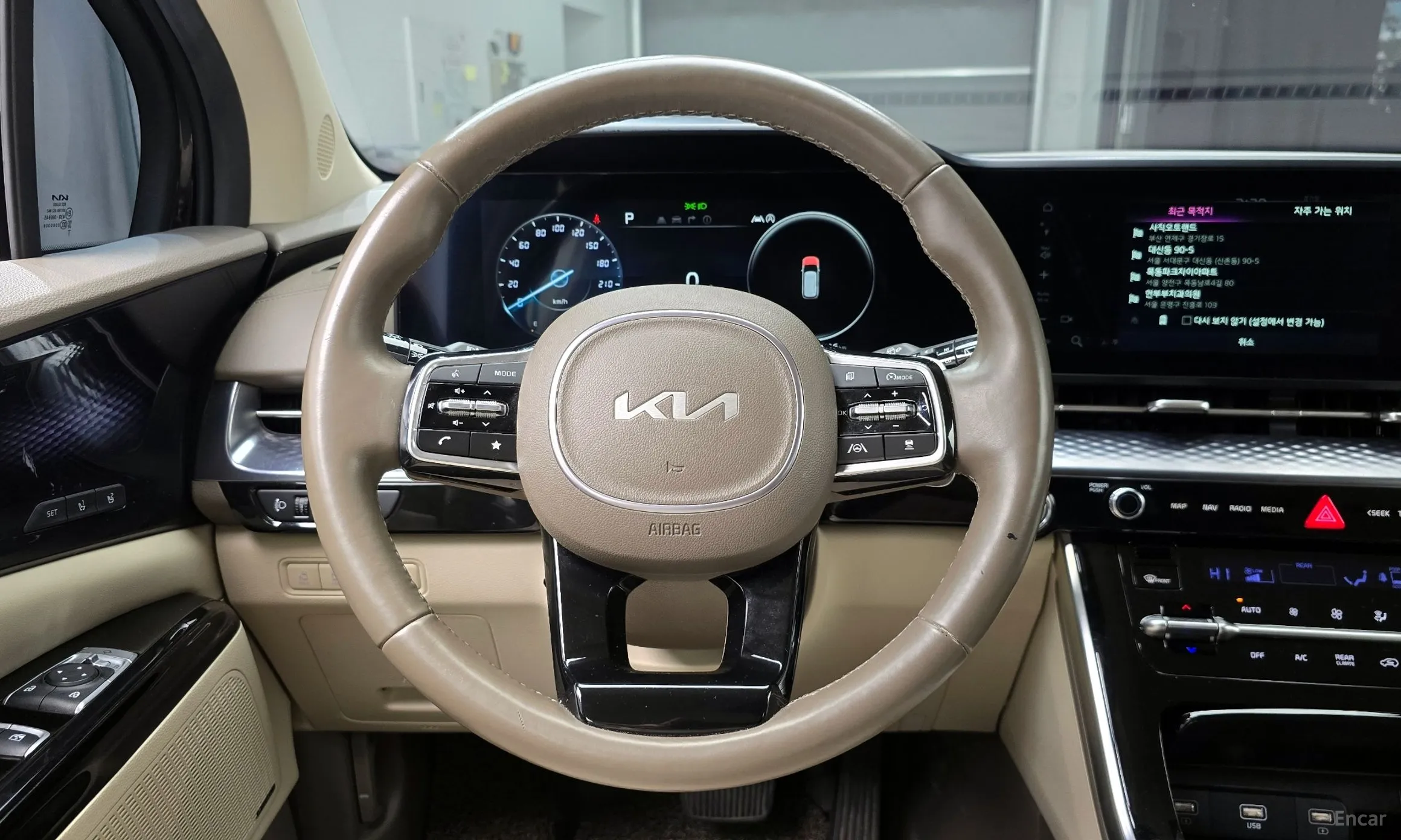 Kia Carnival Gen 4 превью 14
