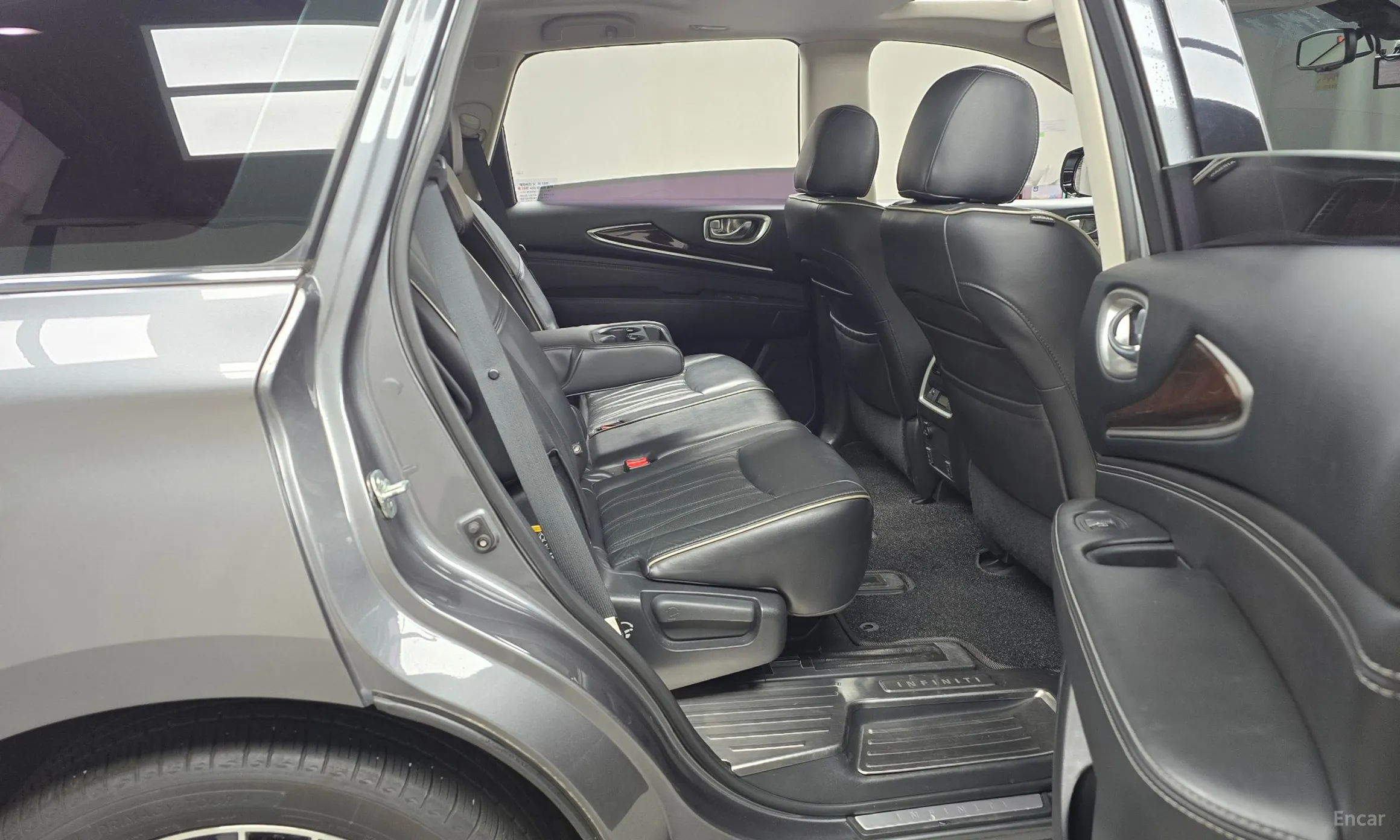 Infiniti QX60 превью 12