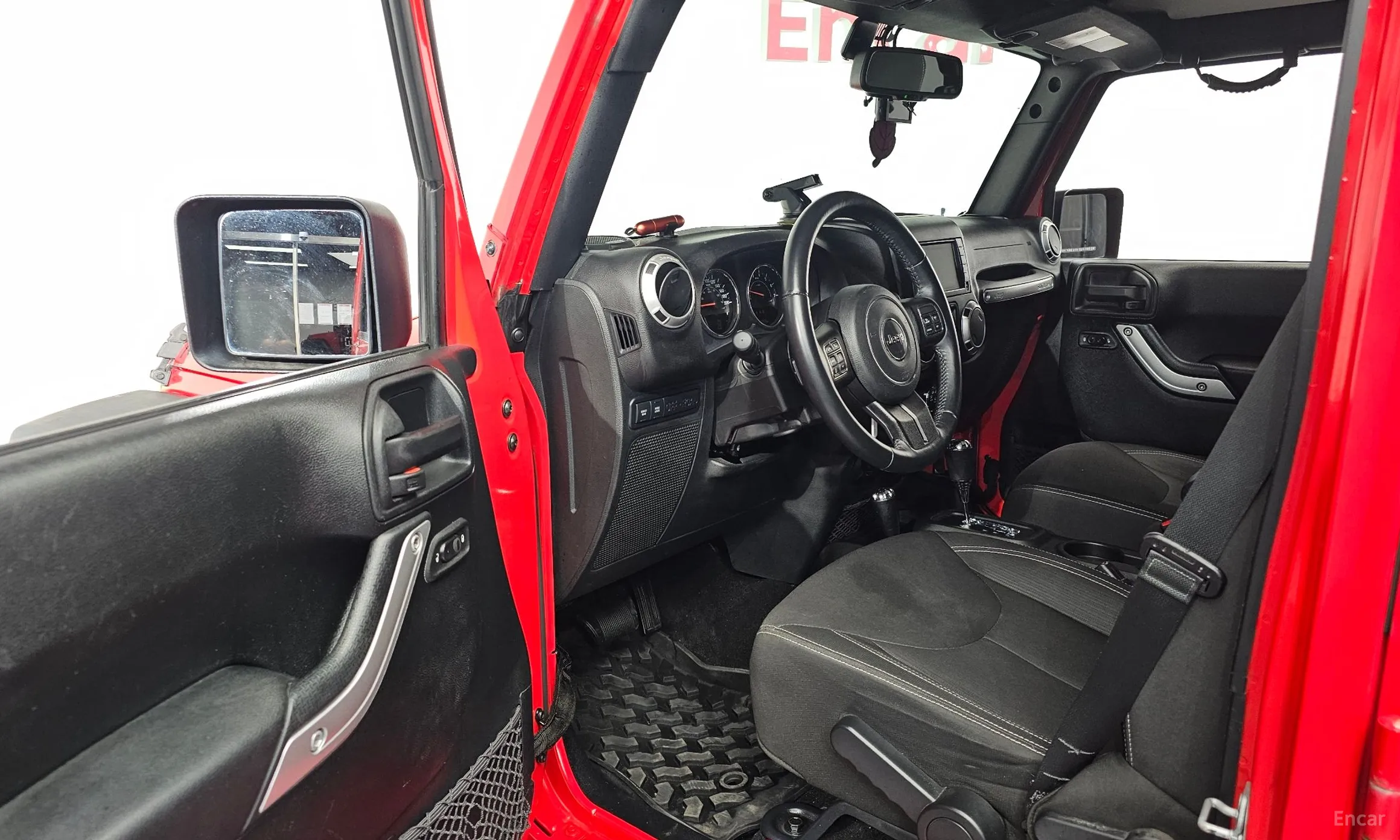 Jeep Wrangler (JK) превью 10