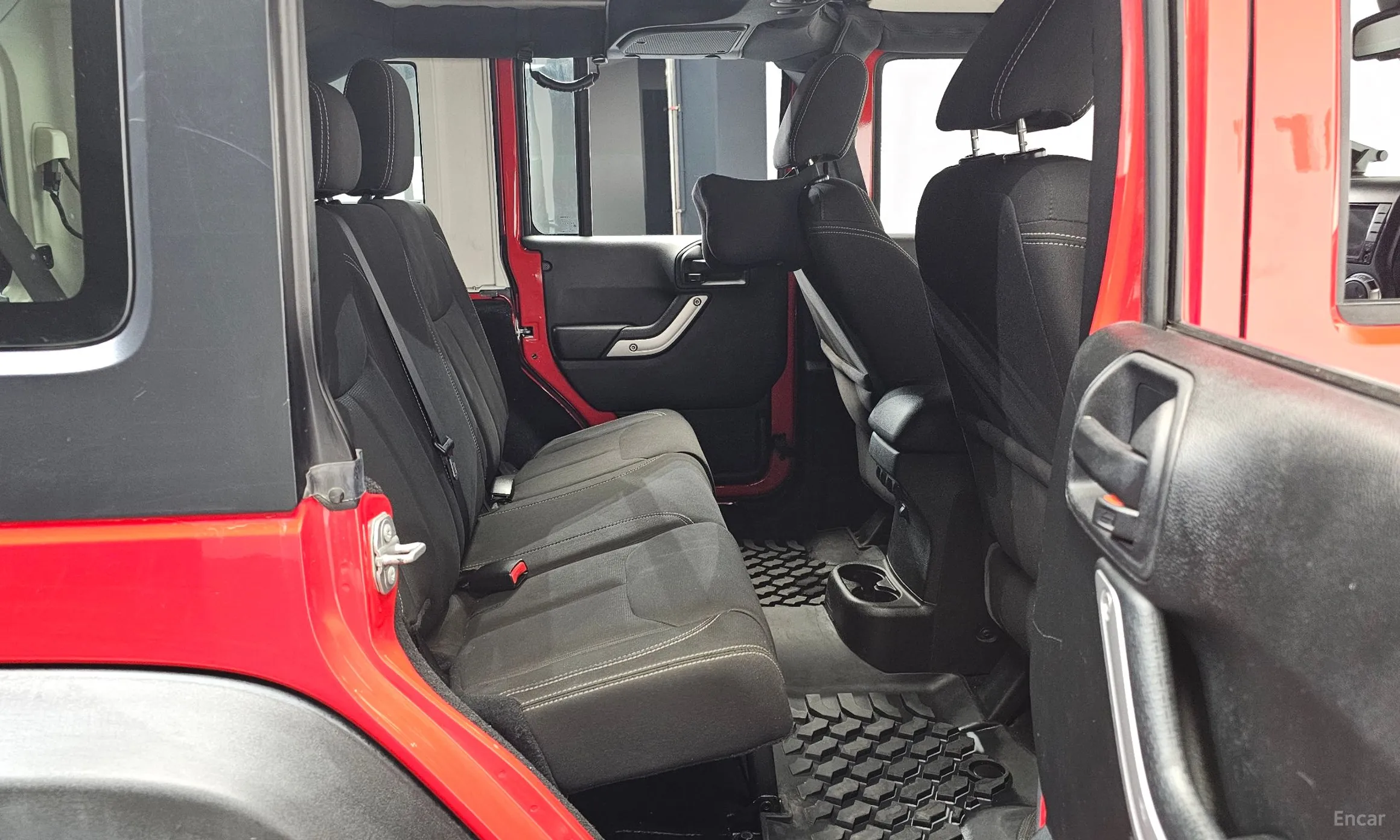 Jeep Wrangler (JK) превью 12