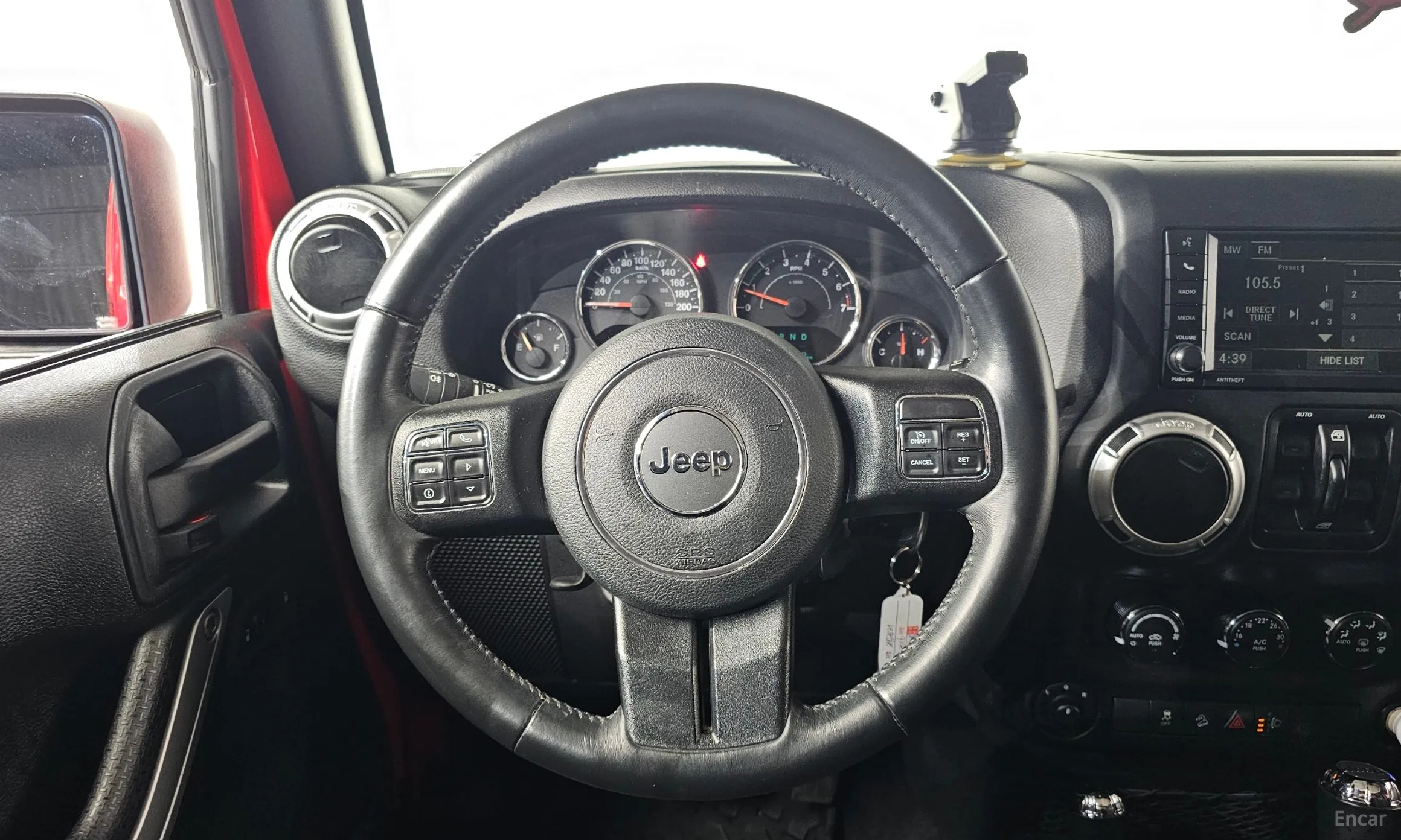 Jeep Wrangler (JK) превью 13