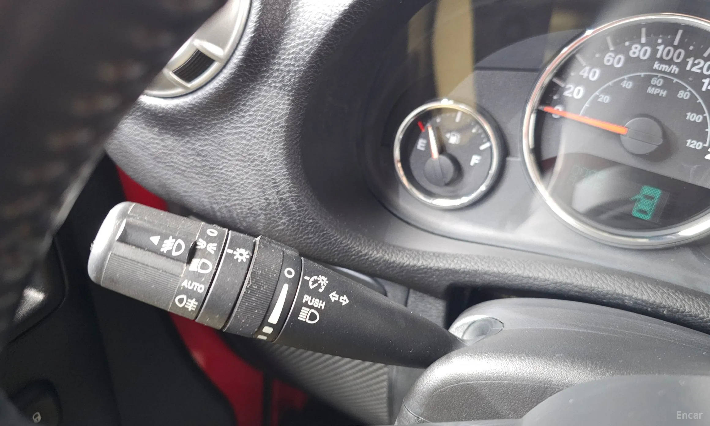 Jeep Wrangler (JK) превью 18
