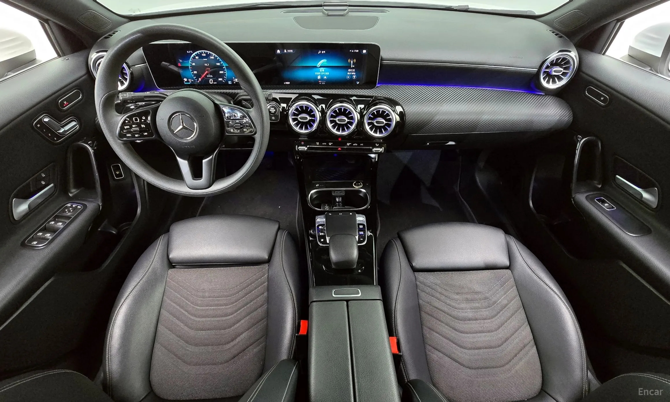 Mercedes Benz A-Class W177 превью 7