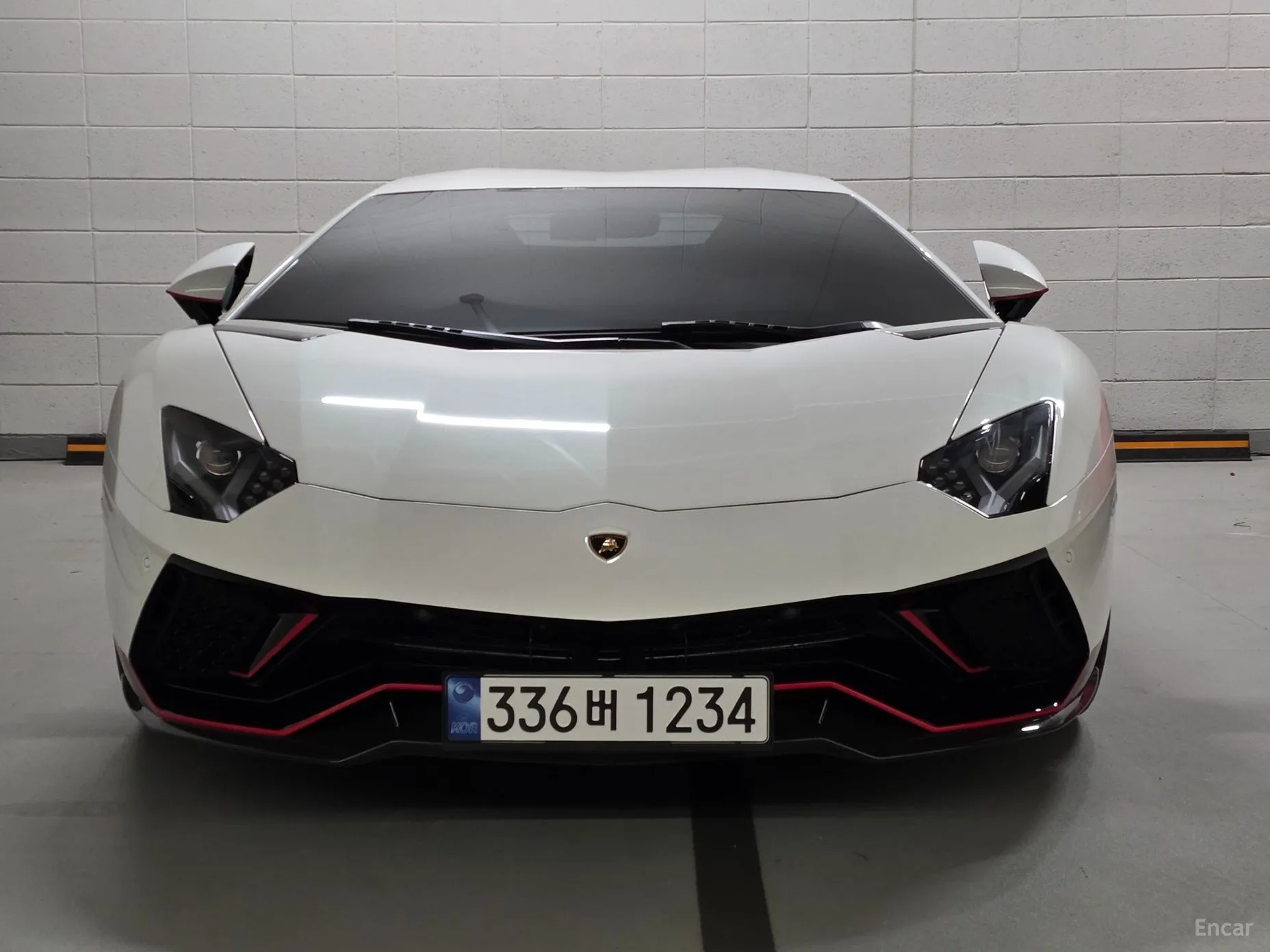 Lamborghini Aventador