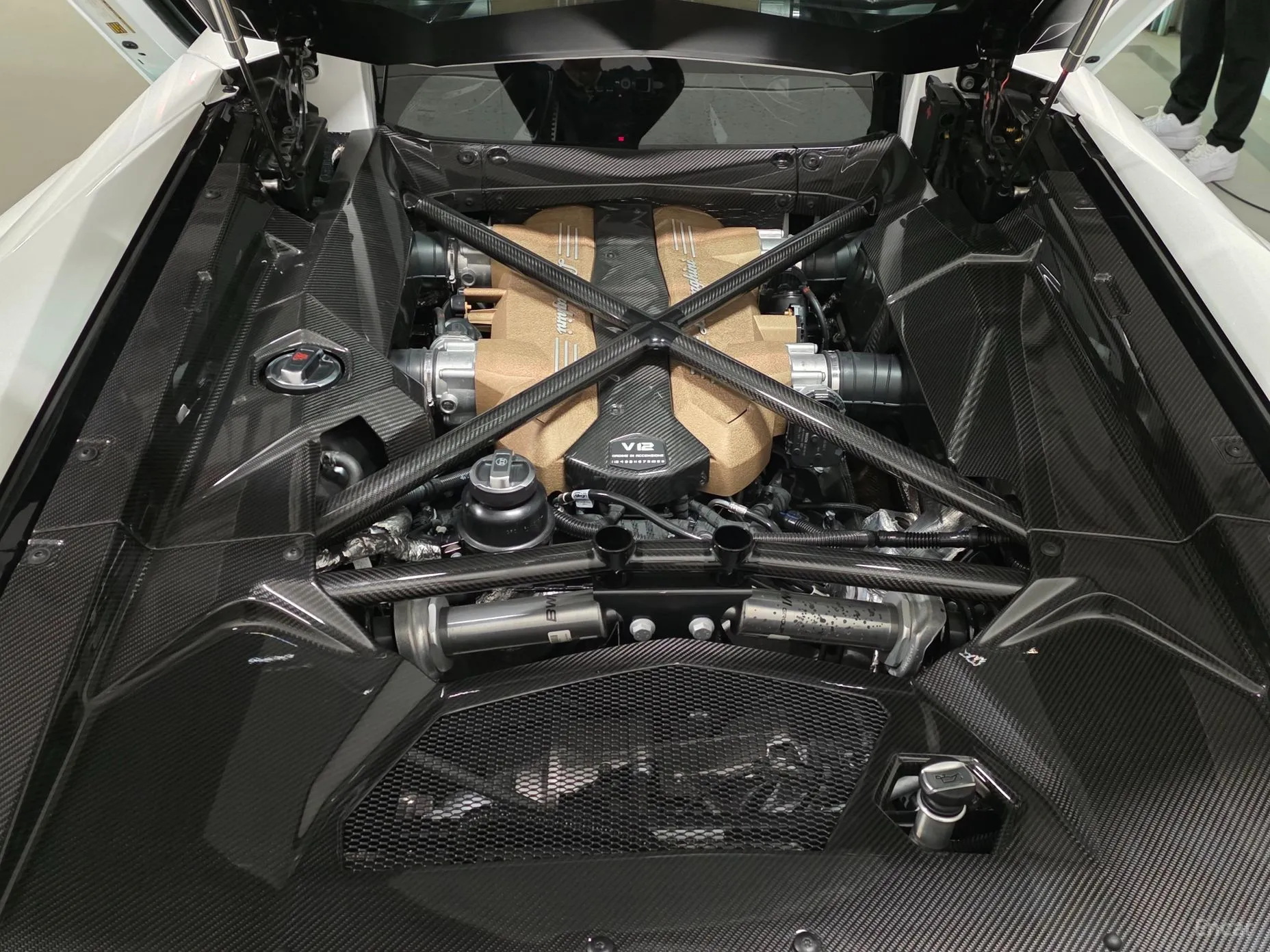 Lamborghini Aventador превью 14