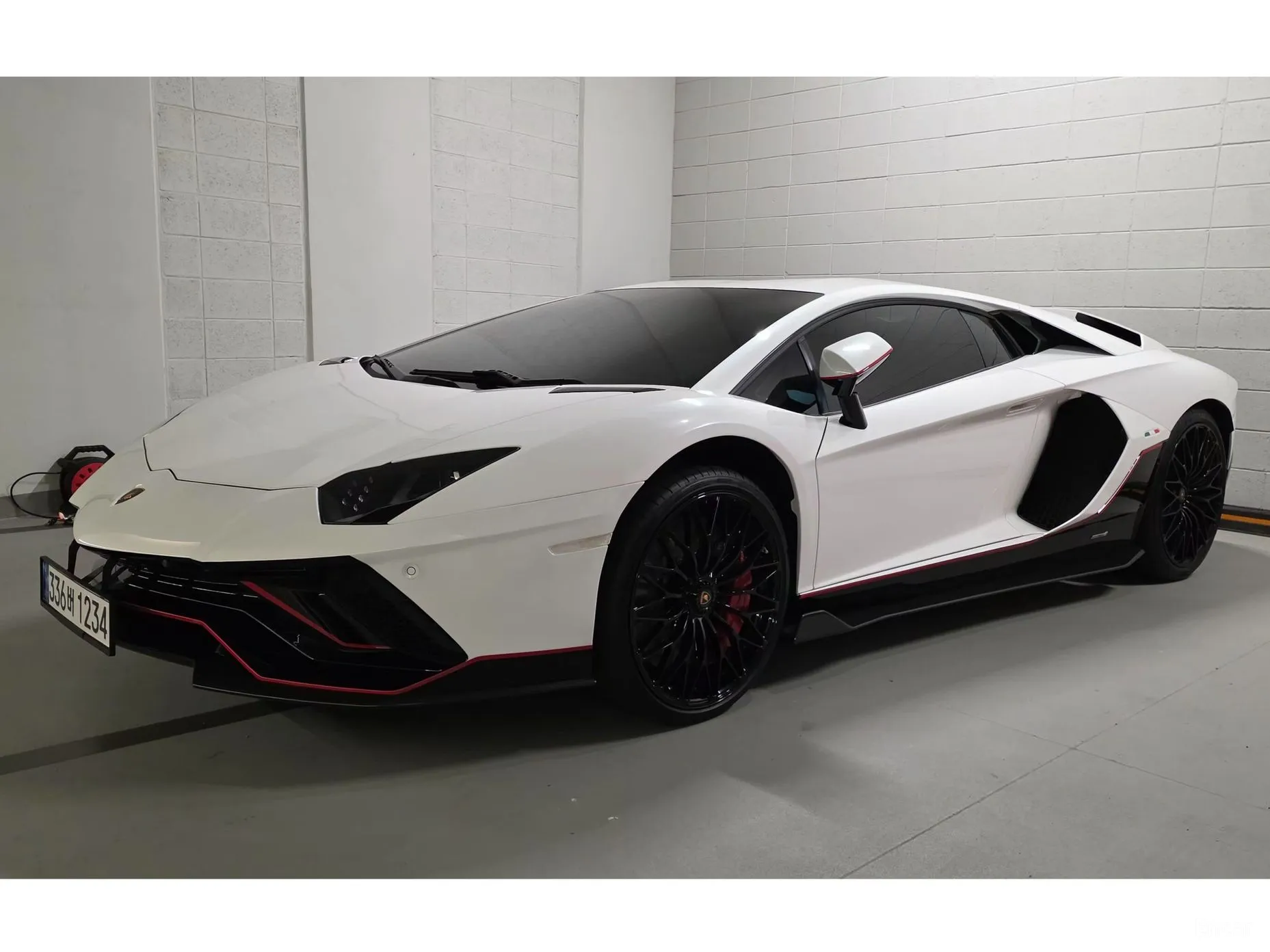 Lamborghini Aventador